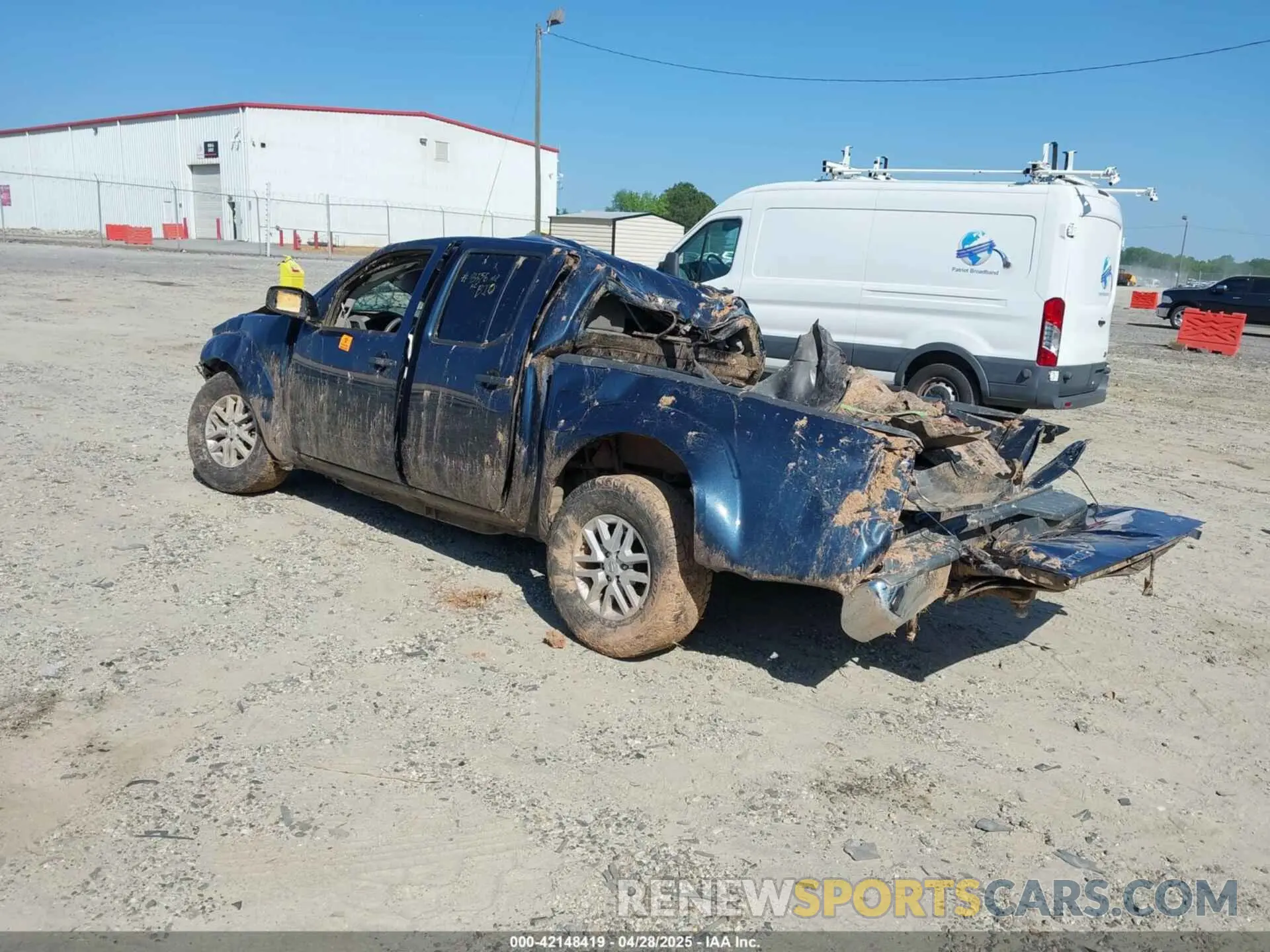 3 Photograph of a damaged car 1N6AD0ER1KN723309 NISSAN FRONTIER 2019