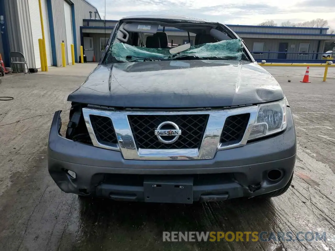 5 Photograph of a damaged car 1N6AD0ER1KN764068 NISSAN FRONTIER 2019