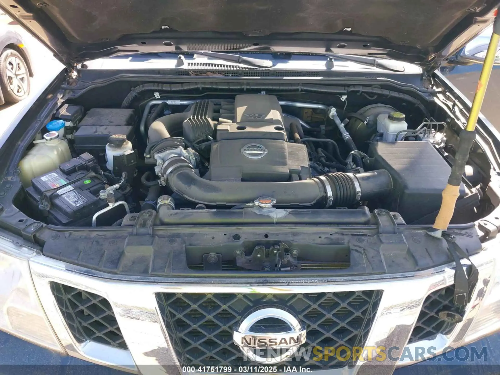 10 Photograph of a damaged car 1N6AD0ER1KN771764 NISSAN FRONTIER 2019