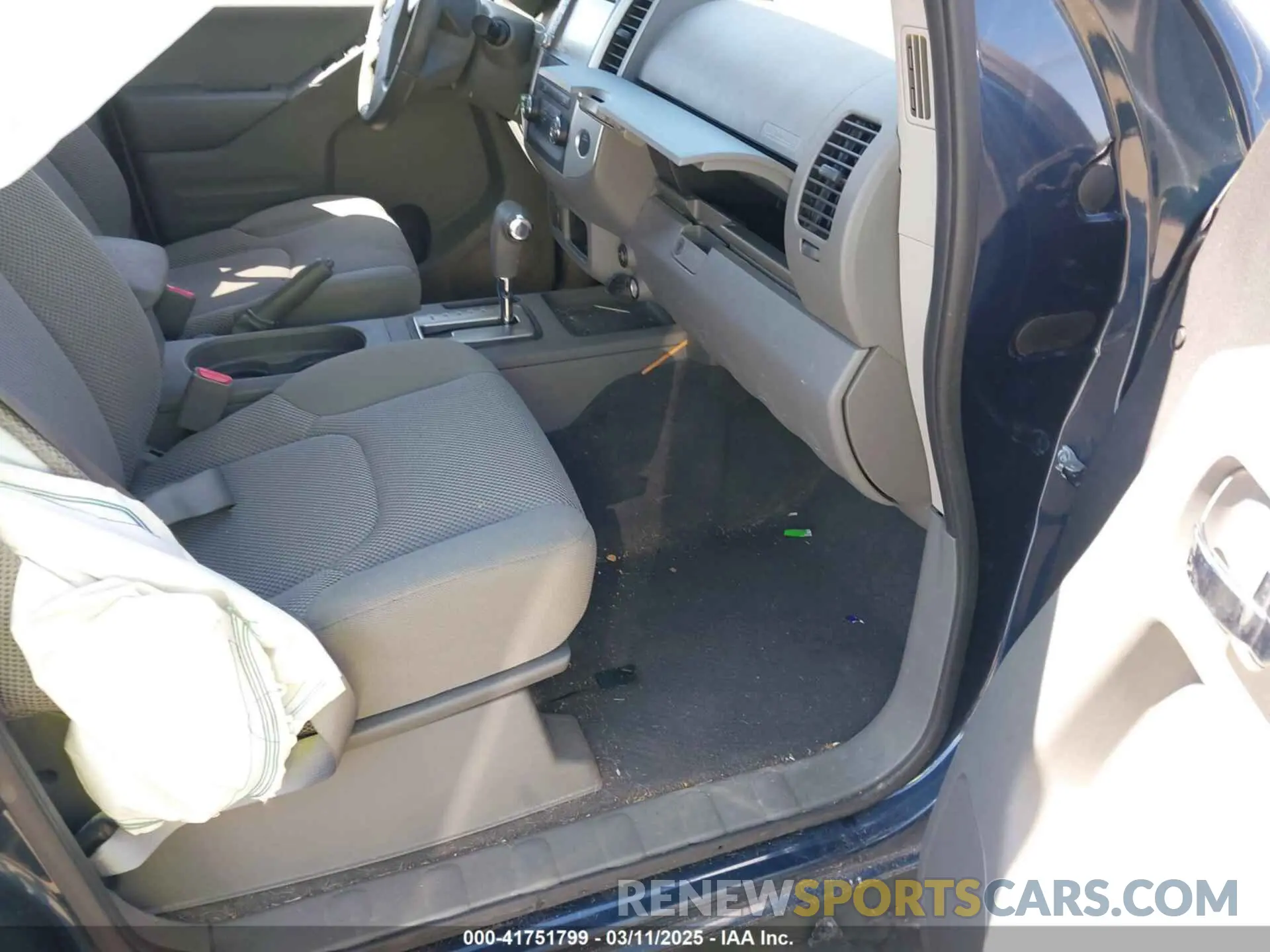 5 Photograph of a damaged car 1N6AD0ER1KN771764 NISSAN FRONTIER 2019