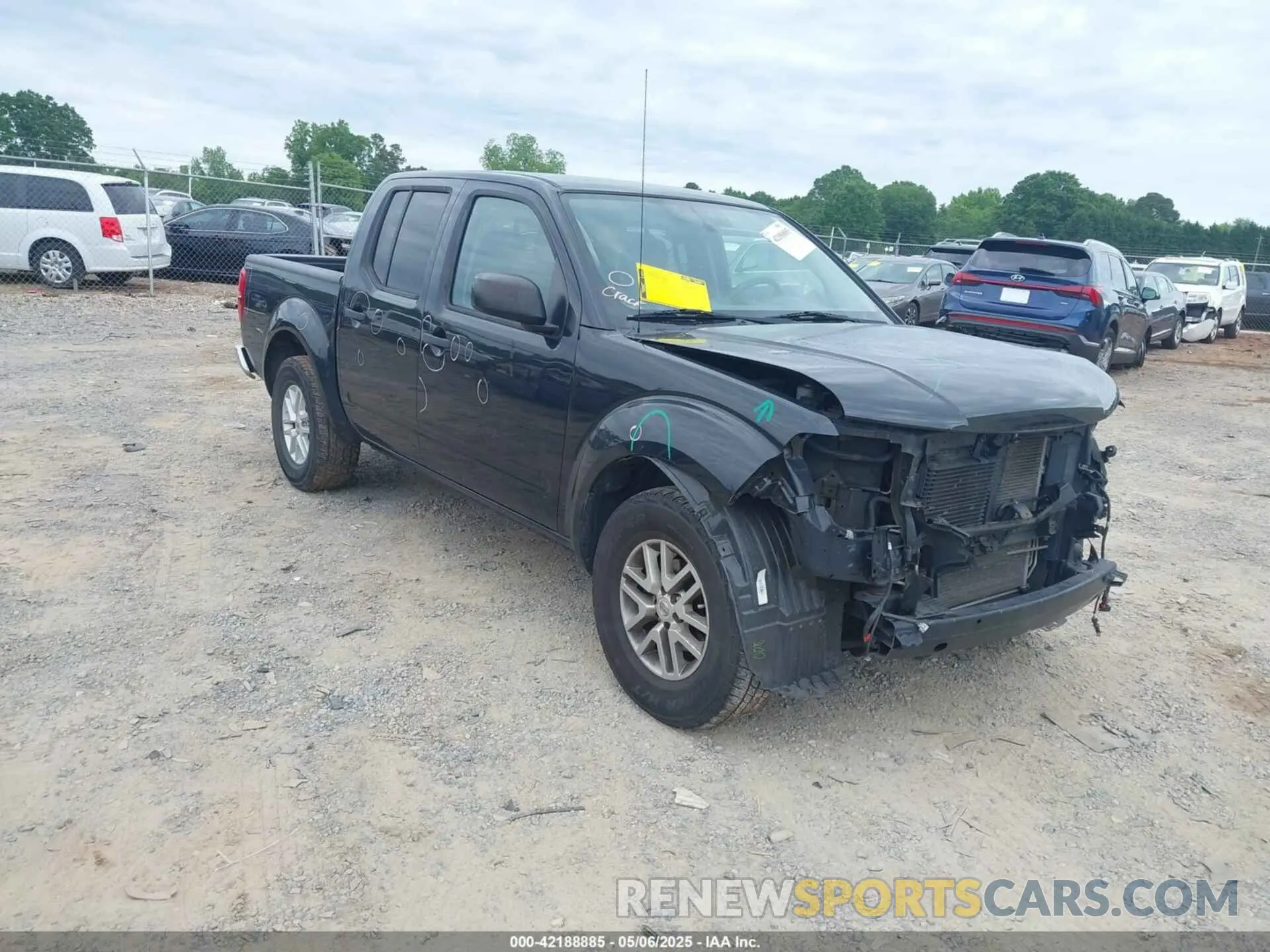 1 Photograph of a damaged car 1N6AD0ER1KN786247 NISSAN FRONTIER 2019