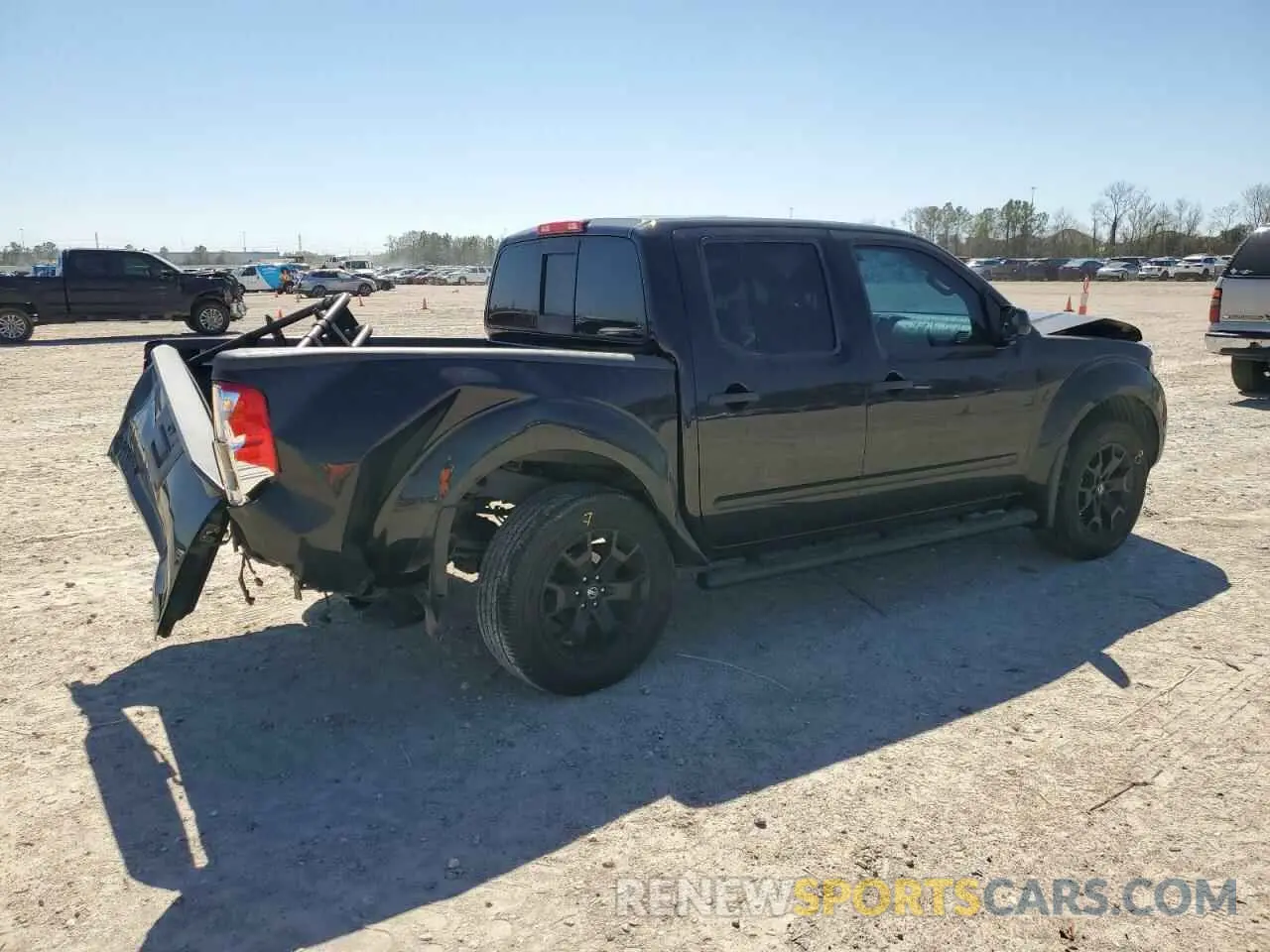 3 Photograph of a damaged car 1N6AD0ER1KN872500 NISSAN FRONTIER 2019