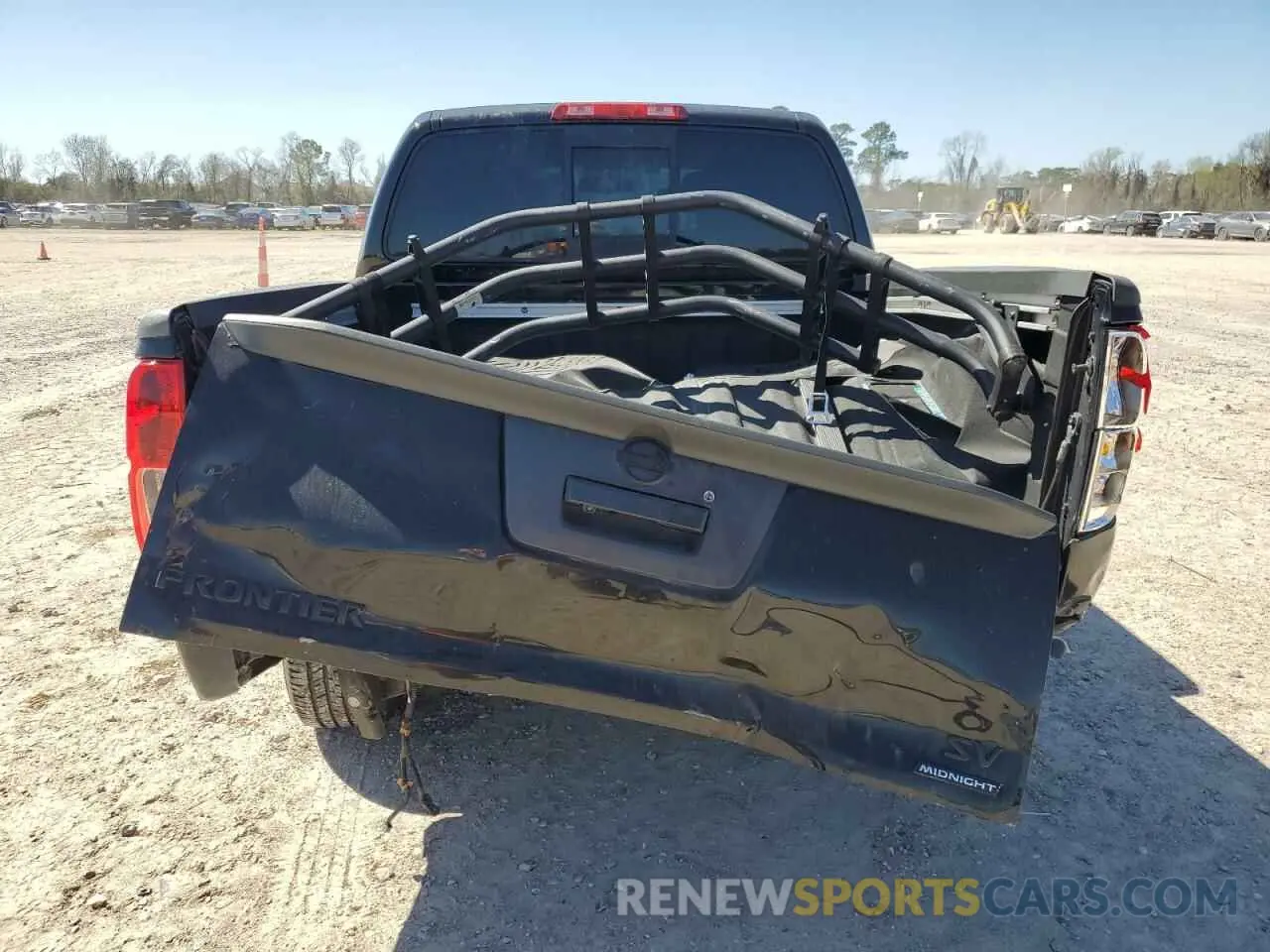 6 Photograph of a damaged car 1N6AD0ER1KN872500 NISSAN FRONTIER 2019