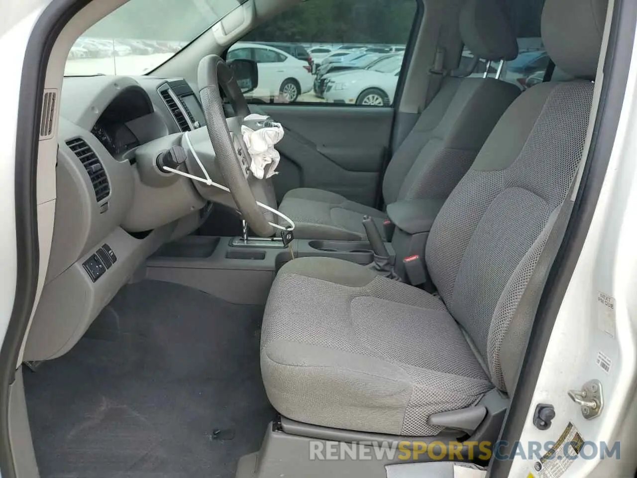 7 Photograph of a damaged car 1N6AD0ER2KN746937 NISSAN FRONTIER 2019