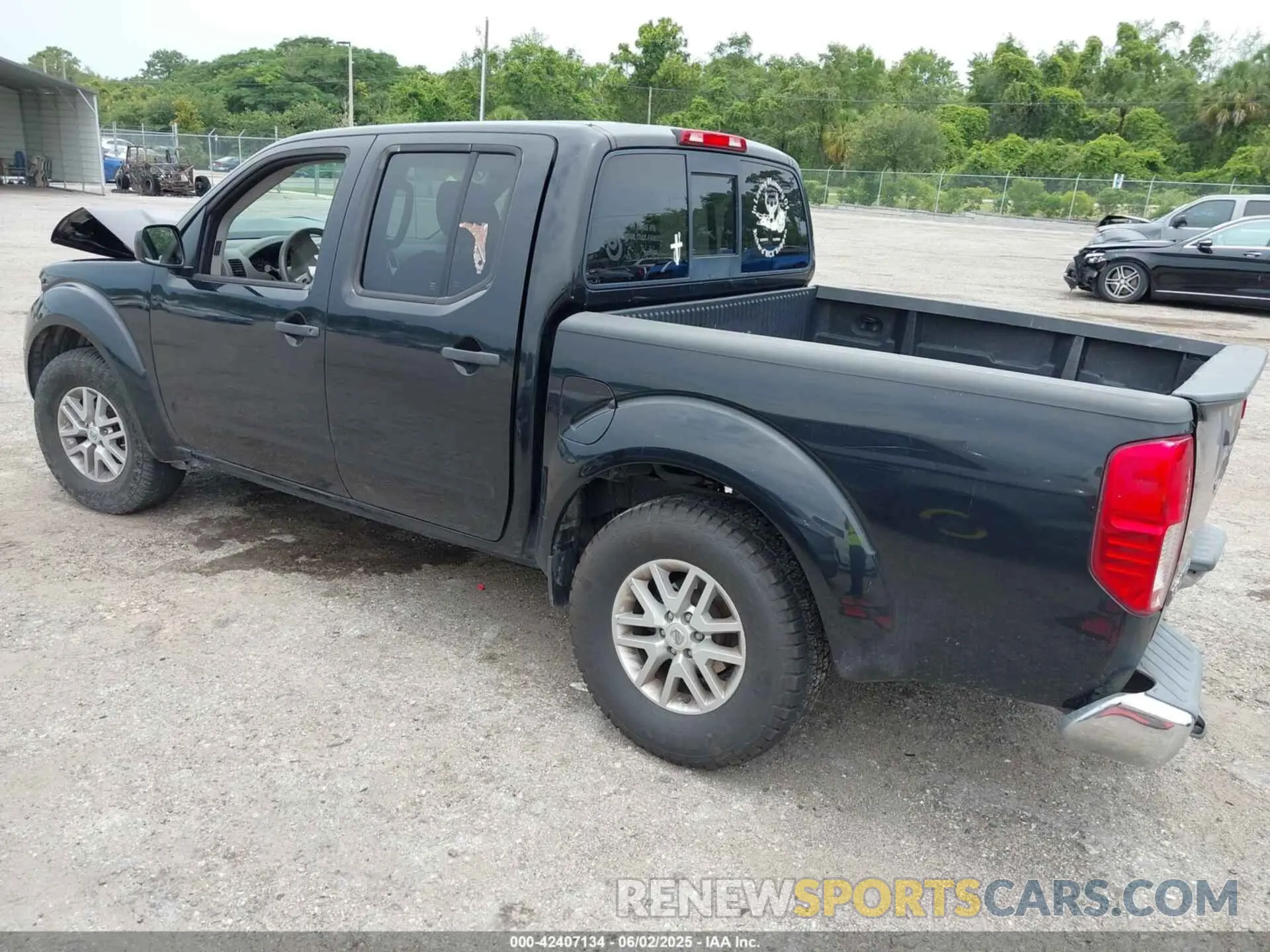 3 Photograph of a damaged car 1N6AD0ER4KN732134 NISSAN FRONTIER 2019