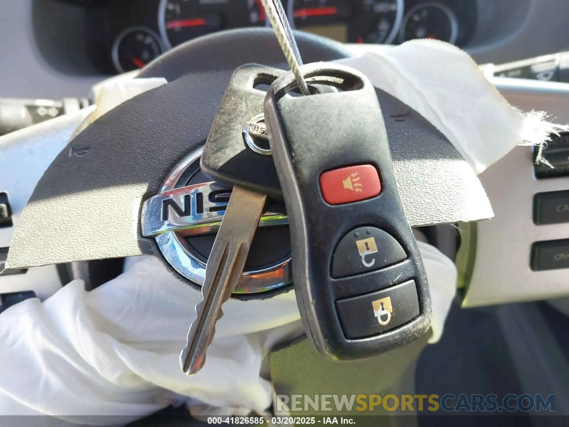 11 Photograph of a damaged car 1N6AD0ER4KN736474 NISSAN FRONTIER 2019