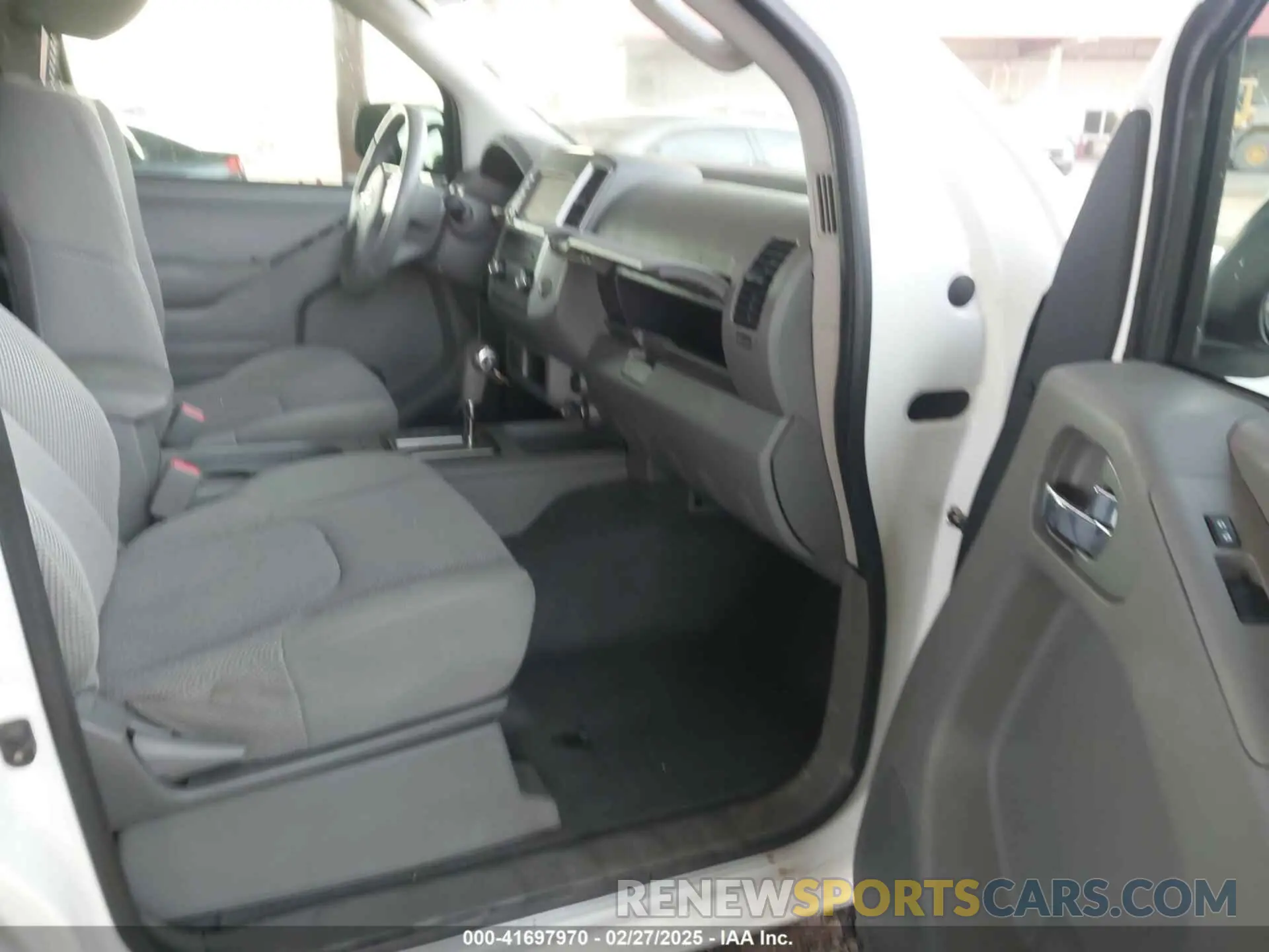 5 Photograph of a damaged car 1N6AD0ER4KN880316 NISSAN FRONTIER 2019