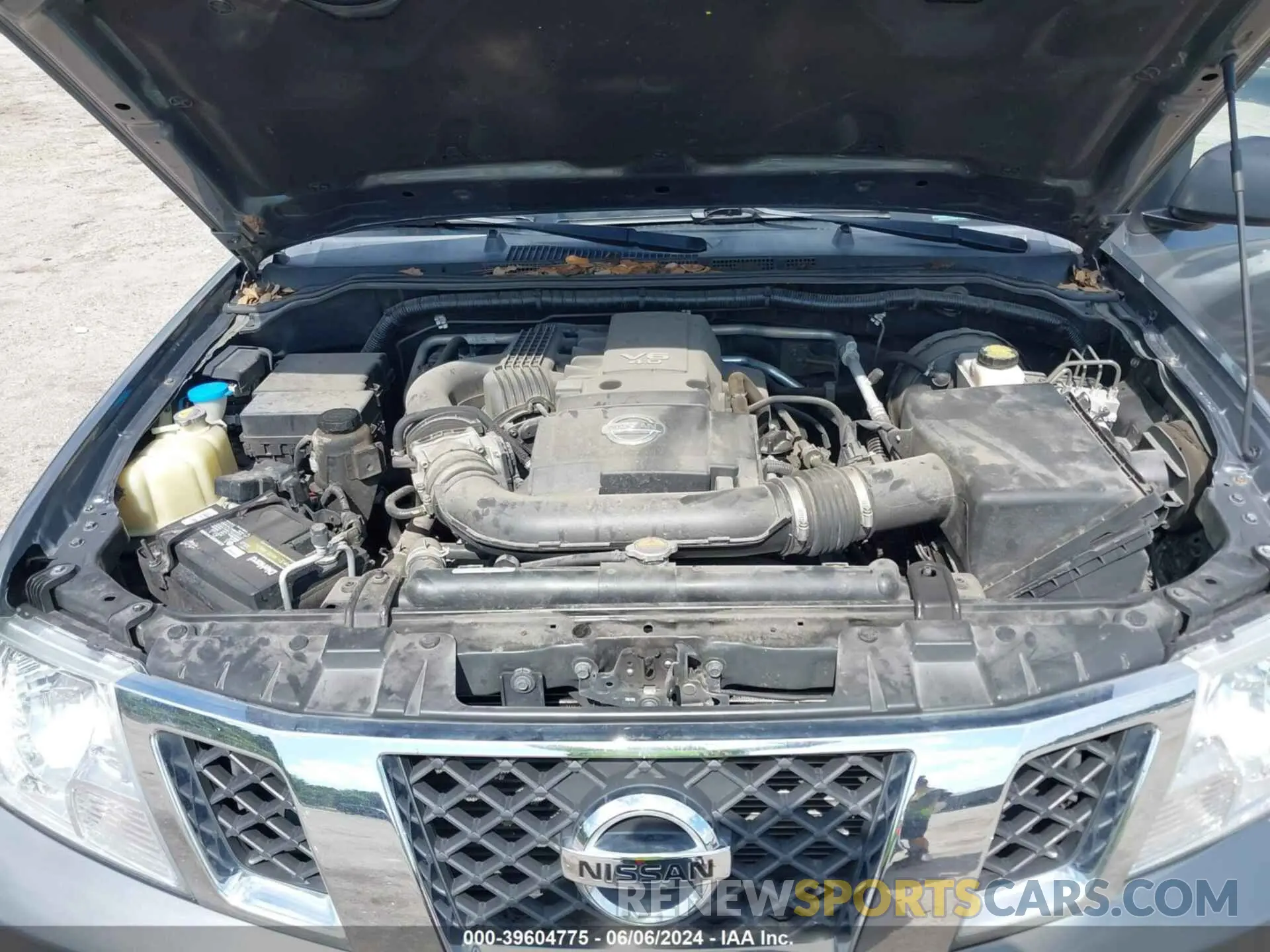 10 Photograph of a damaged car 1N6AD0ER5KN774943 NISSAN FRONTIER 2019