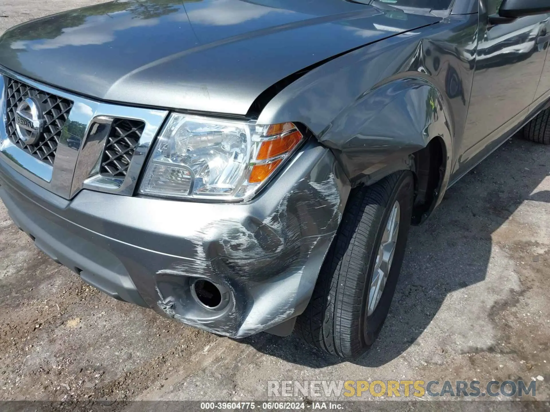 6 Photograph of a damaged car 1N6AD0ER5KN774943 NISSAN FRONTIER 2019