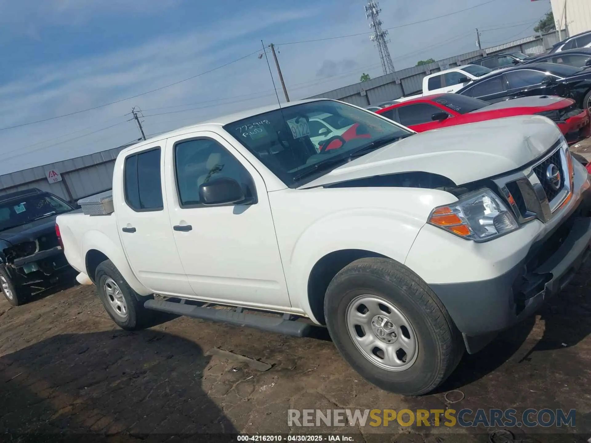 13 Photograph of a damaged car 1N6AD0ER5KN777406 NISSAN FRONTIER 2019