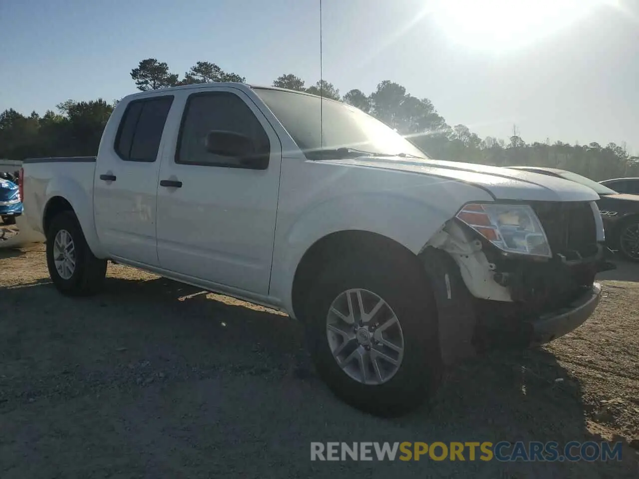 4 Photograph of a damaged car 1N6AD0ER5KN789541 NISSAN FRONTIER 2019