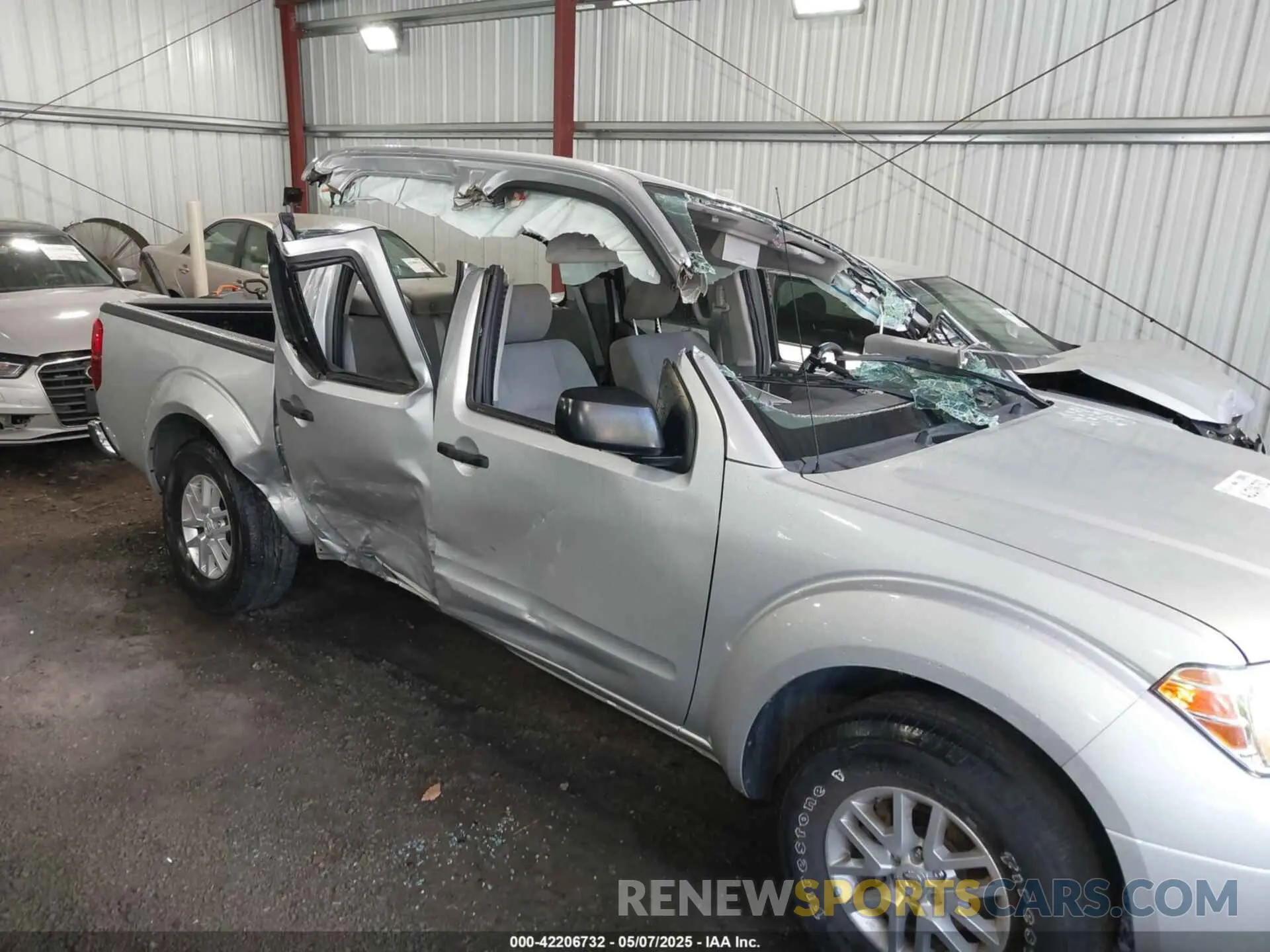 6 Photograph of a damaged car 1N6AD0ER5KN790768 NISSAN FRONTIER 2019