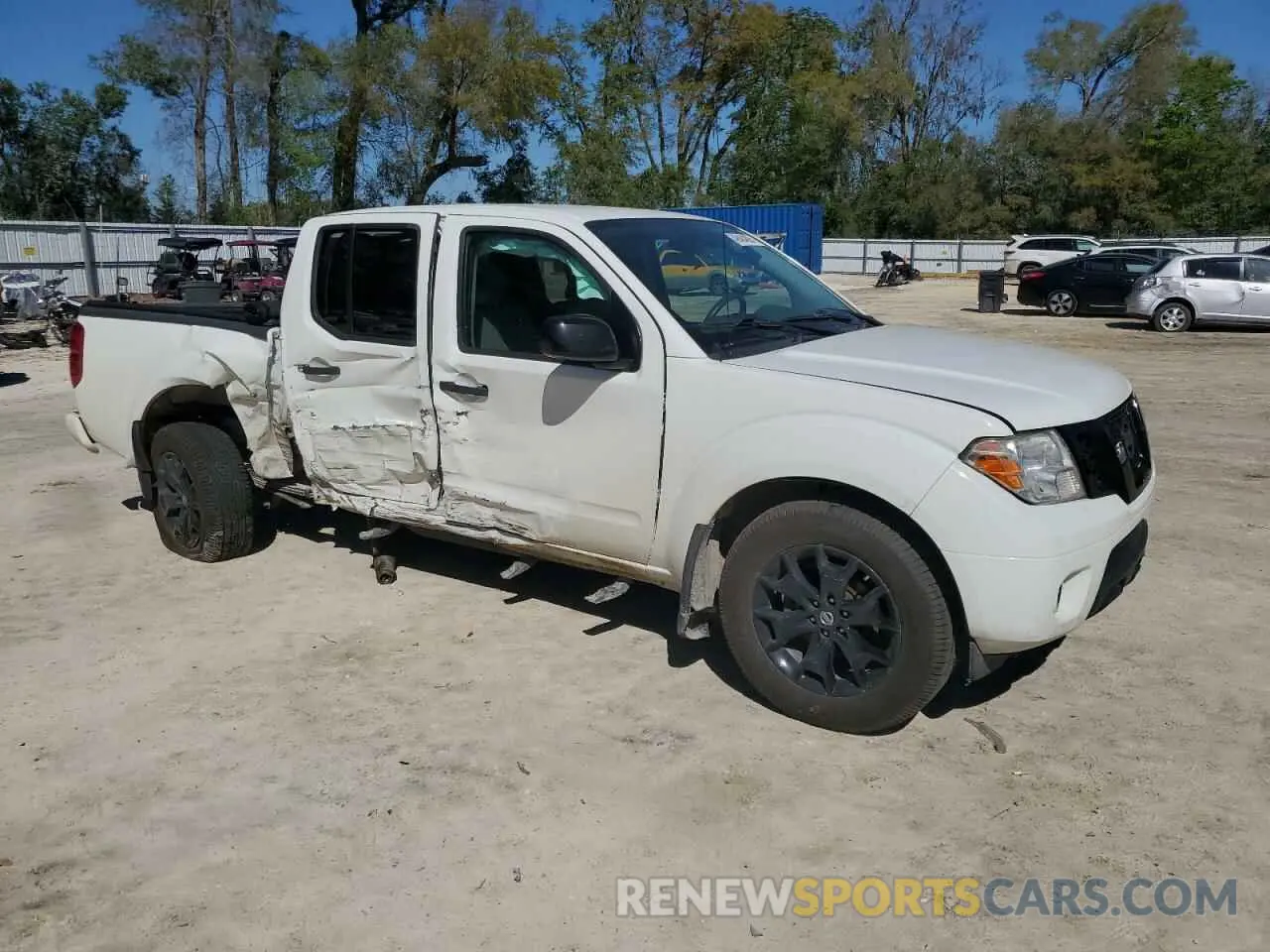 4 Photograph of a damaged car 1N6AD0ER5KN796005 NISSAN FRONTIER 2019