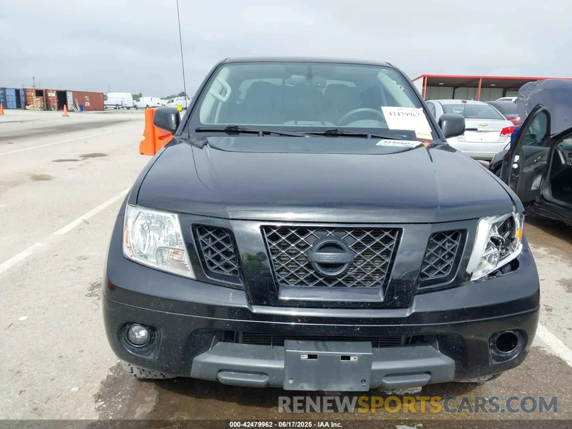 12 Photograph of a damaged car 1N6AD0ER5KN797638 NISSAN FRONTIER 2019
