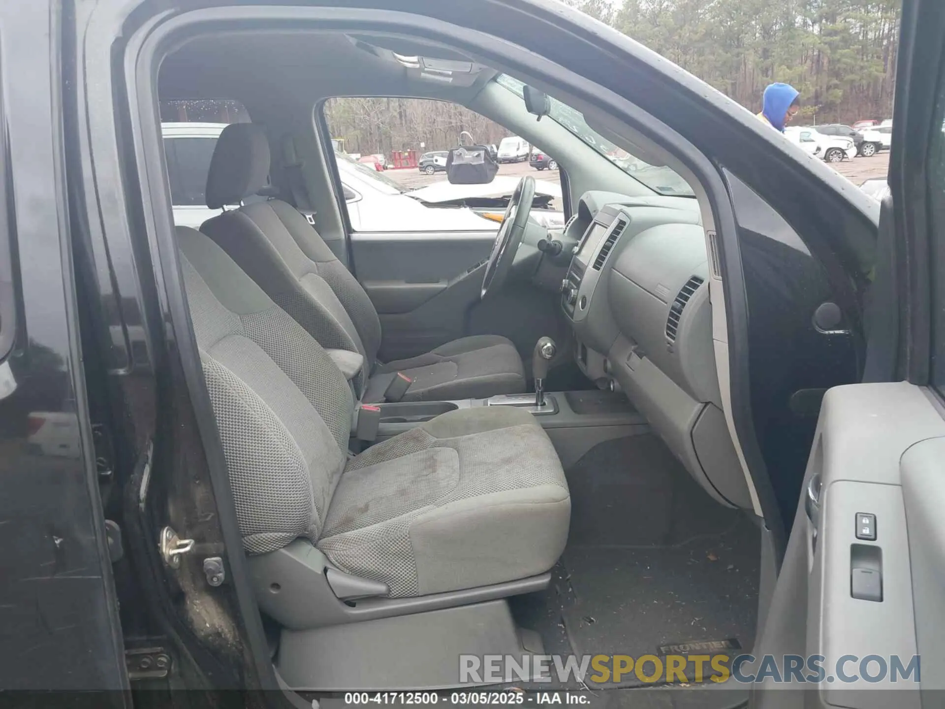 5 Photograph of a damaged car 1N6AD0ER6KN773624 NISSAN FRONTIER 2019