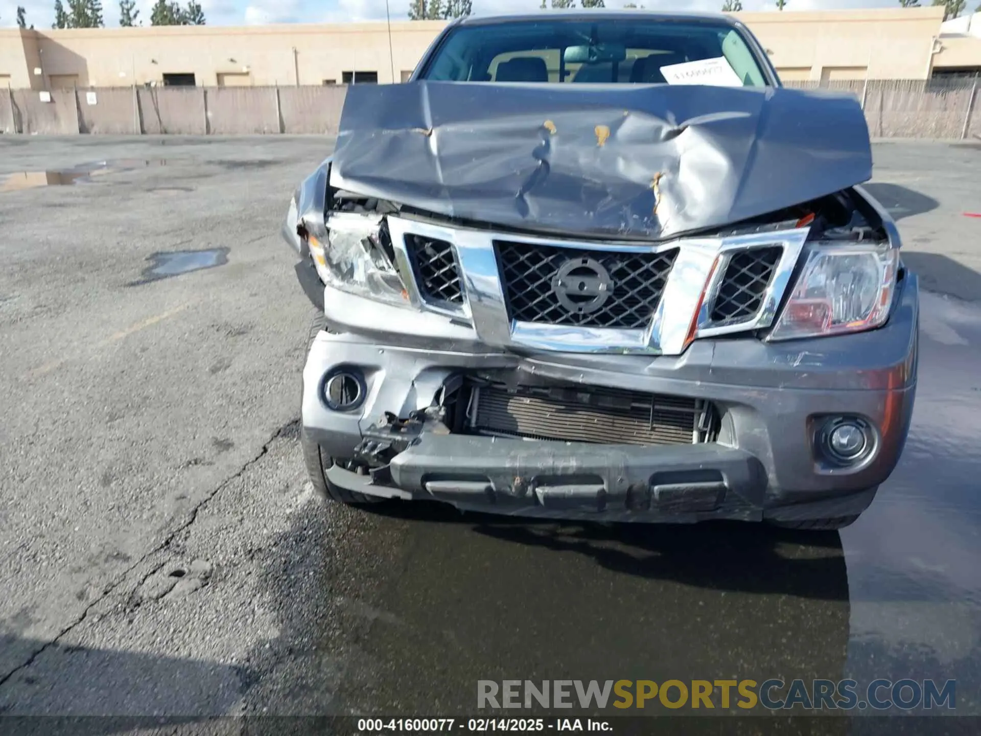 12 Photograph of a damaged car 1N6AD0ER6KN778726 NISSAN FRONTIER 2019