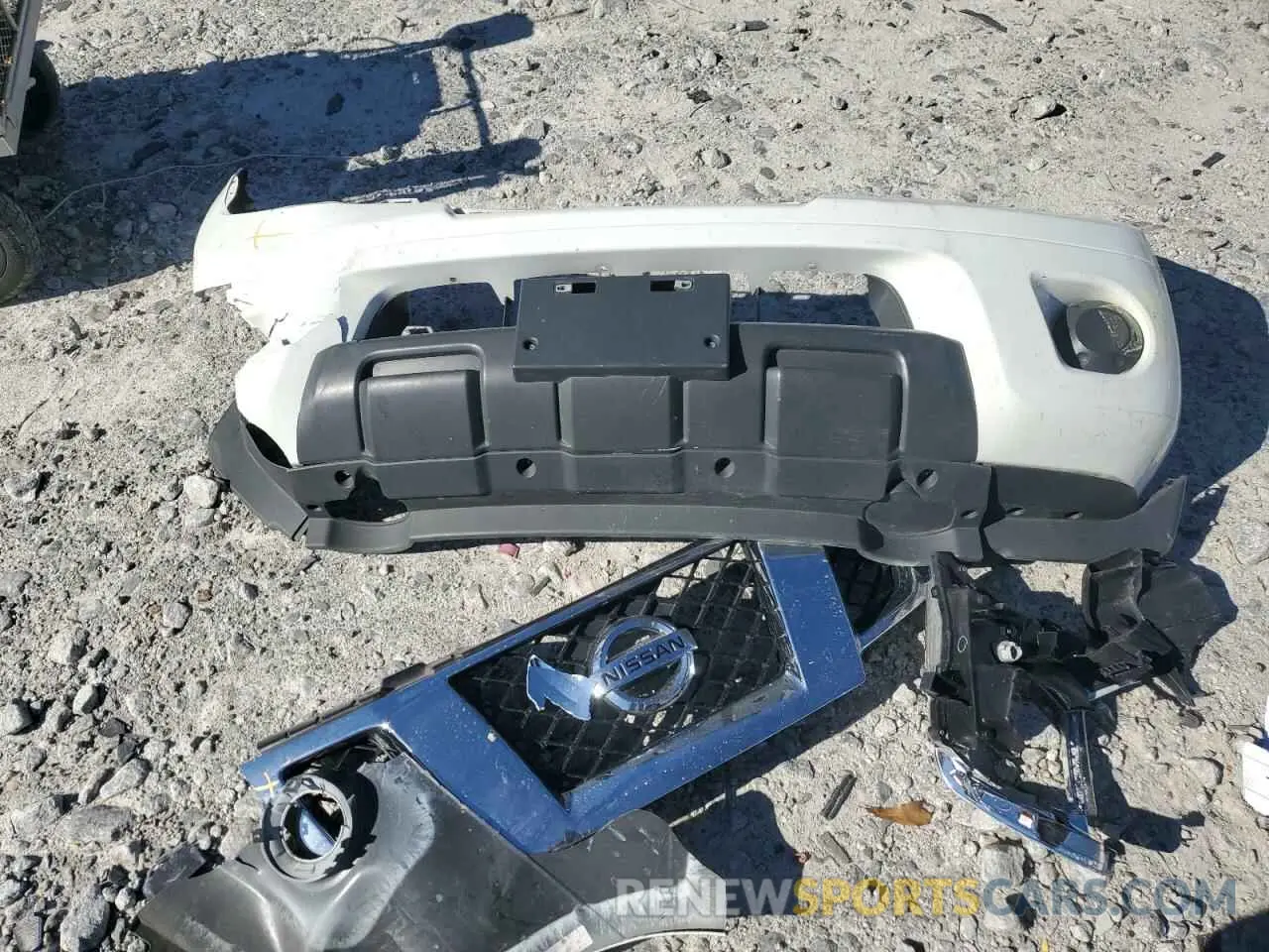 12 Photograph of a damaged car 1N6AD0ER7KN775396 NISSAN FRONTIER 2019