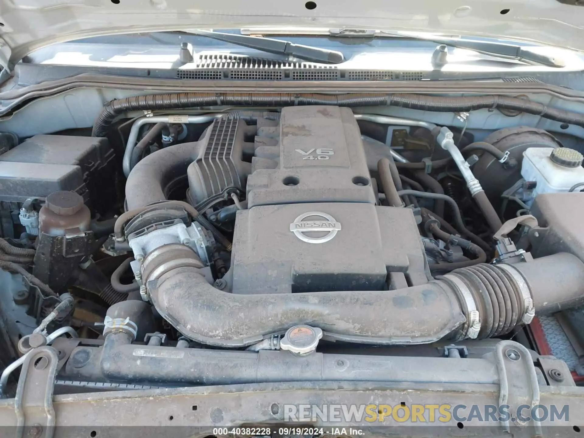 10 Photograph of a damaged car 1N6AD0ER7KN785779 NISSAN FRONTIER 2019