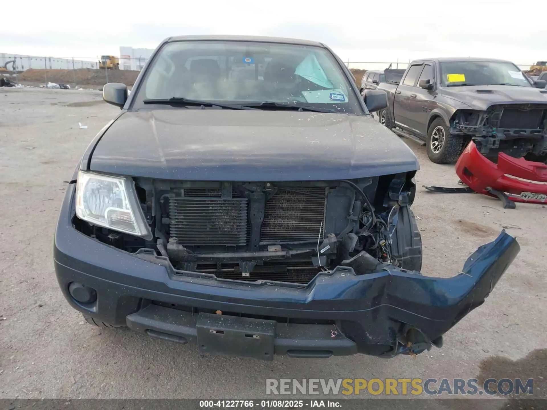 12 Photograph of a damaged car 1N6AD0ER7KN883551 NISSAN FRONTIER 2019