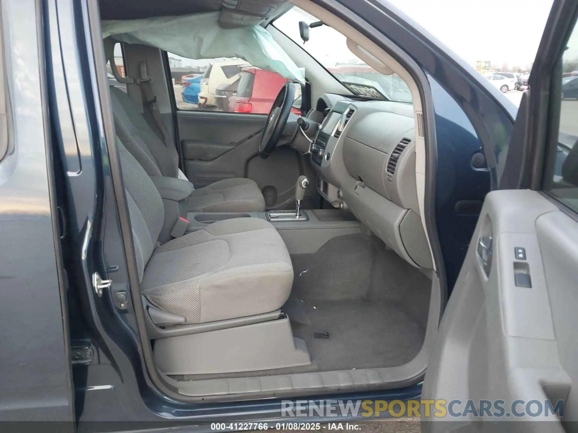 5 Photograph of a damaged car 1N6AD0ER7KN883551 NISSAN FRONTIER 2019