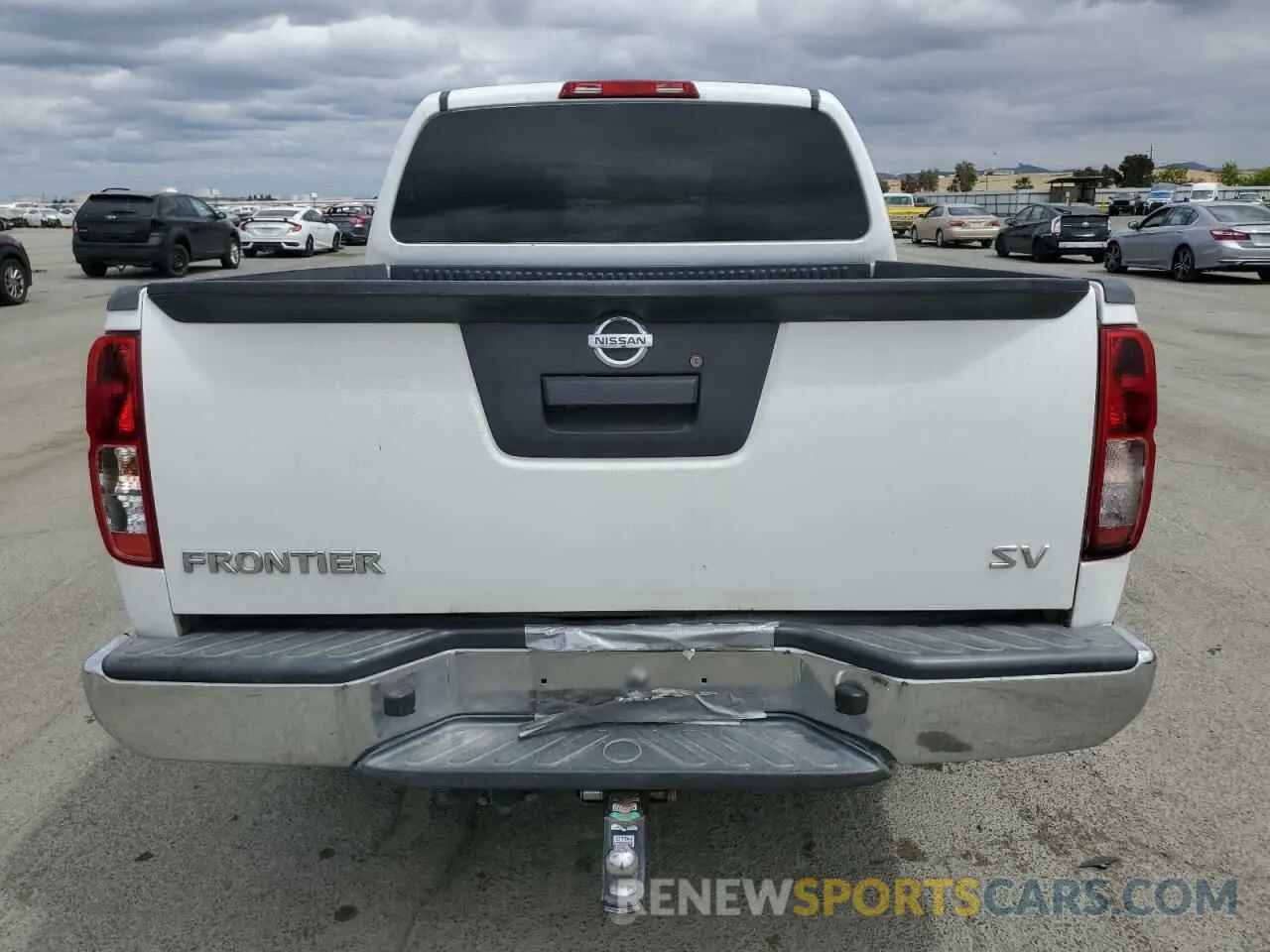 6 Photograph of a damaged car 1N6AD0ER8KN746621 NISSAN FRONTIER 2019