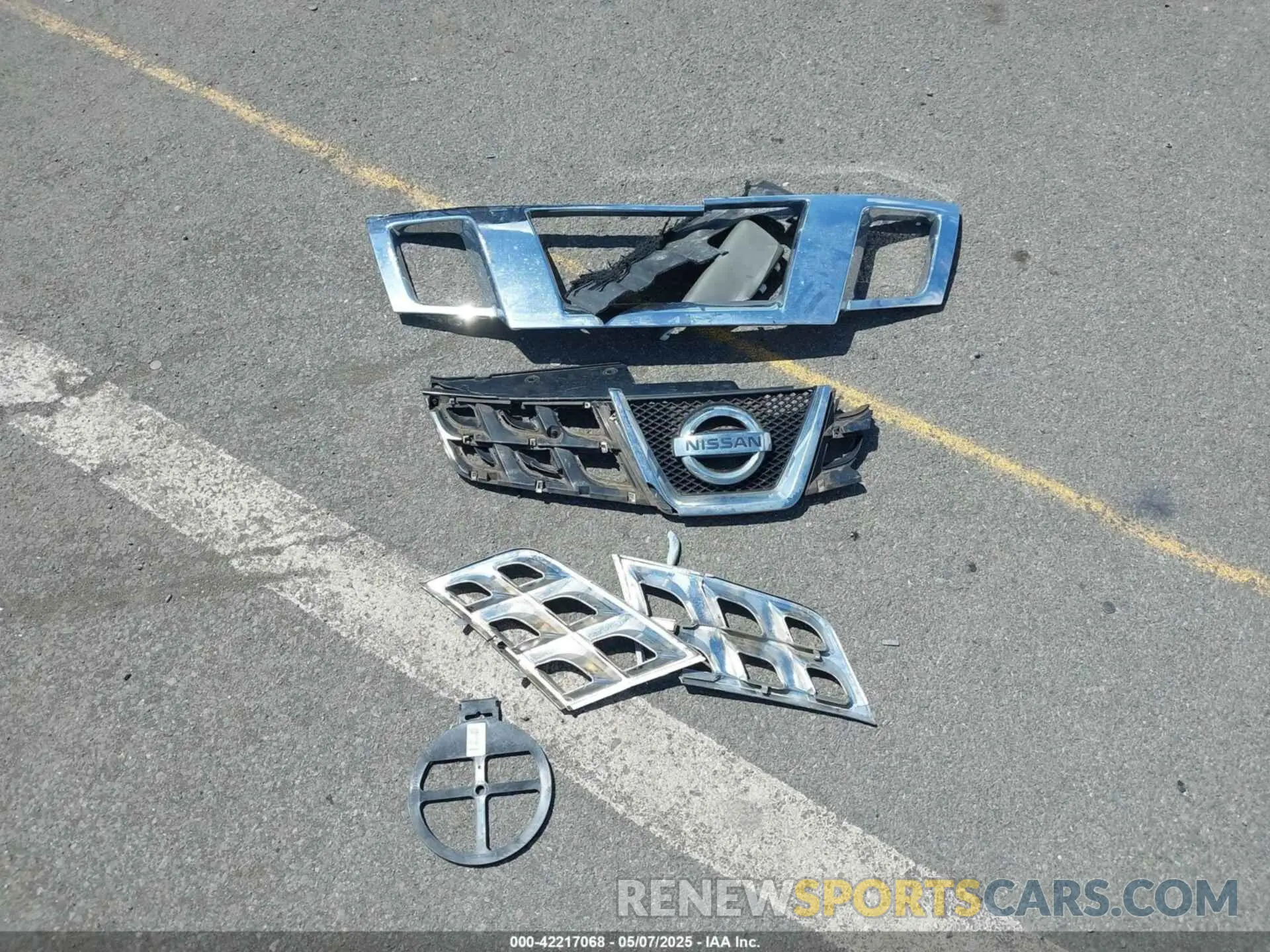 12 Photograph of a damaged car 1N6AD0ER8KN873773 NISSAN FRONTIER 2019