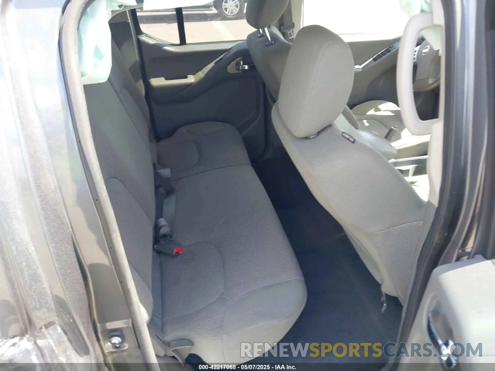 8 Photograph of a damaged car 1N6AD0ER8KN873773 NISSAN FRONTIER 2019