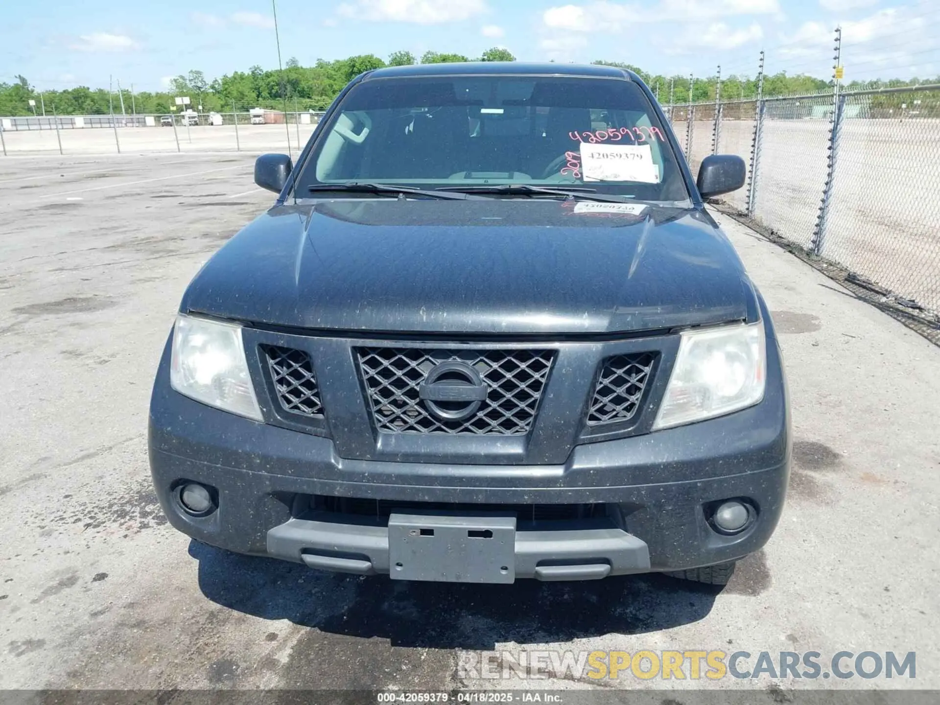12 Photograph of a damaged car 1N6AD0ER9KN710985 NISSAN FRONTIER 2019