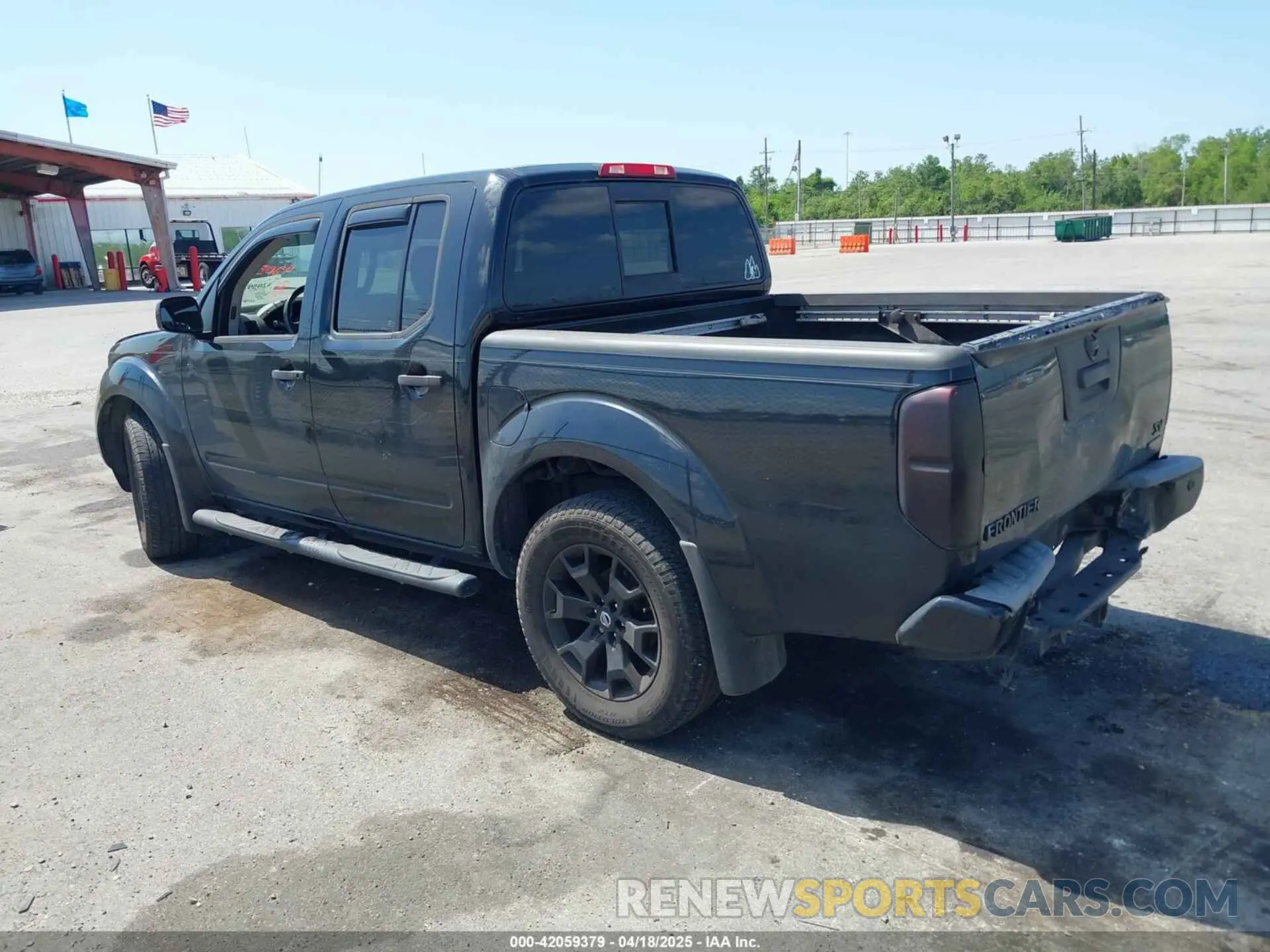 14 Photograph of a damaged car 1N6AD0ER9KN710985 NISSAN FRONTIER 2019