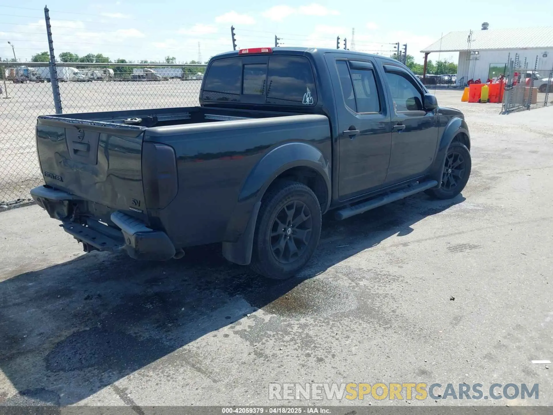 4 Photograph of a damaged car 1N6AD0ER9KN710985 NISSAN FRONTIER 2019