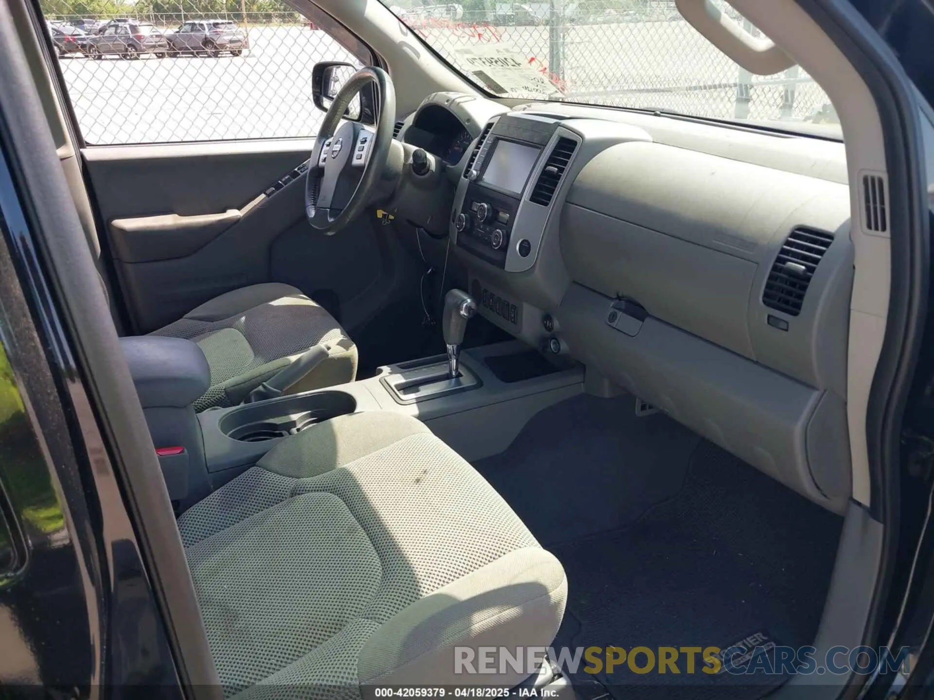 5 Photograph of a damaged car 1N6AD0ER9KN710985 NISSAN FRONTIER 2019