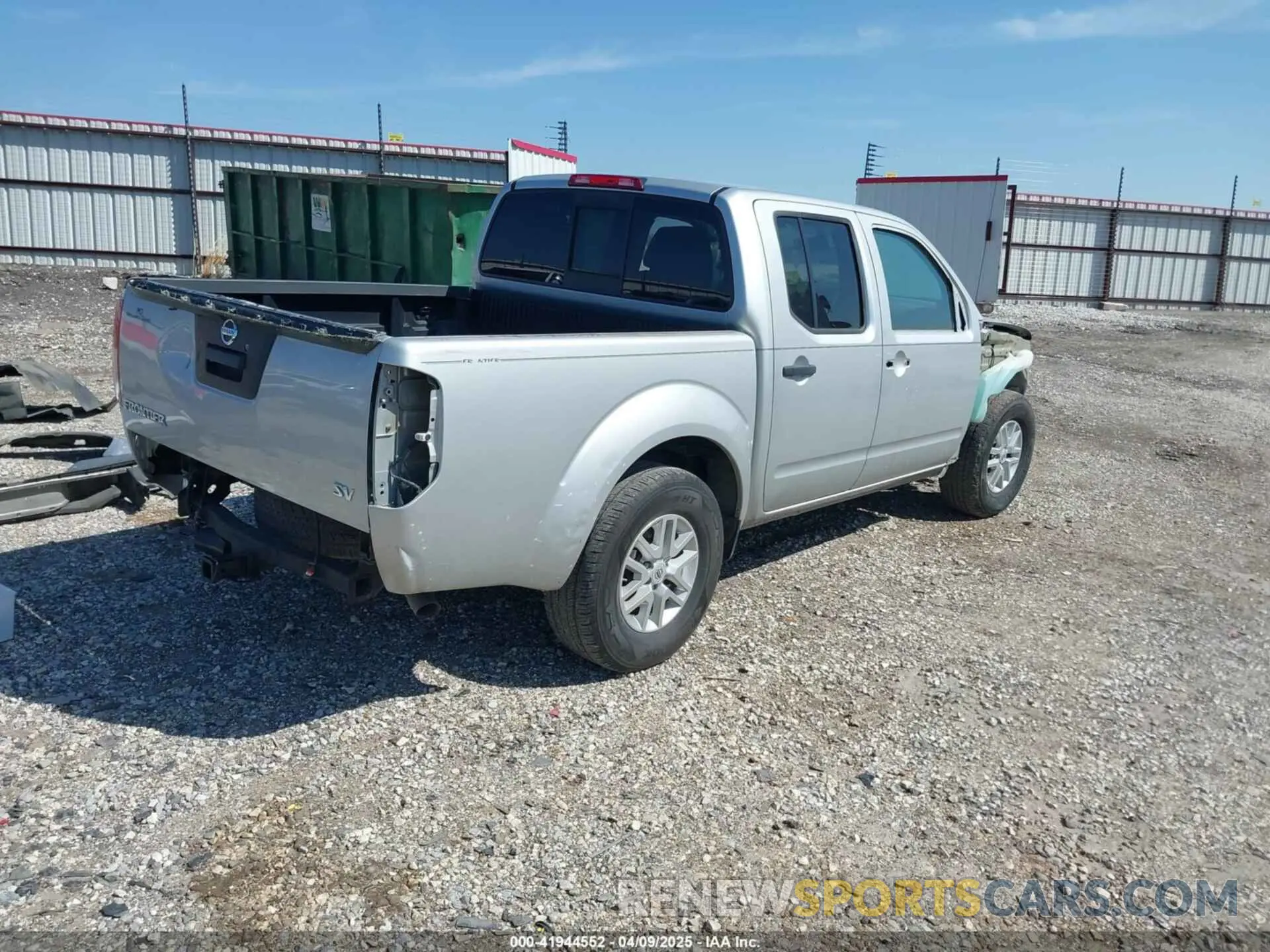 4 Photograph of a damaged car 1N6AD0ER9KN726166 NISSAN FRONTIER 2019