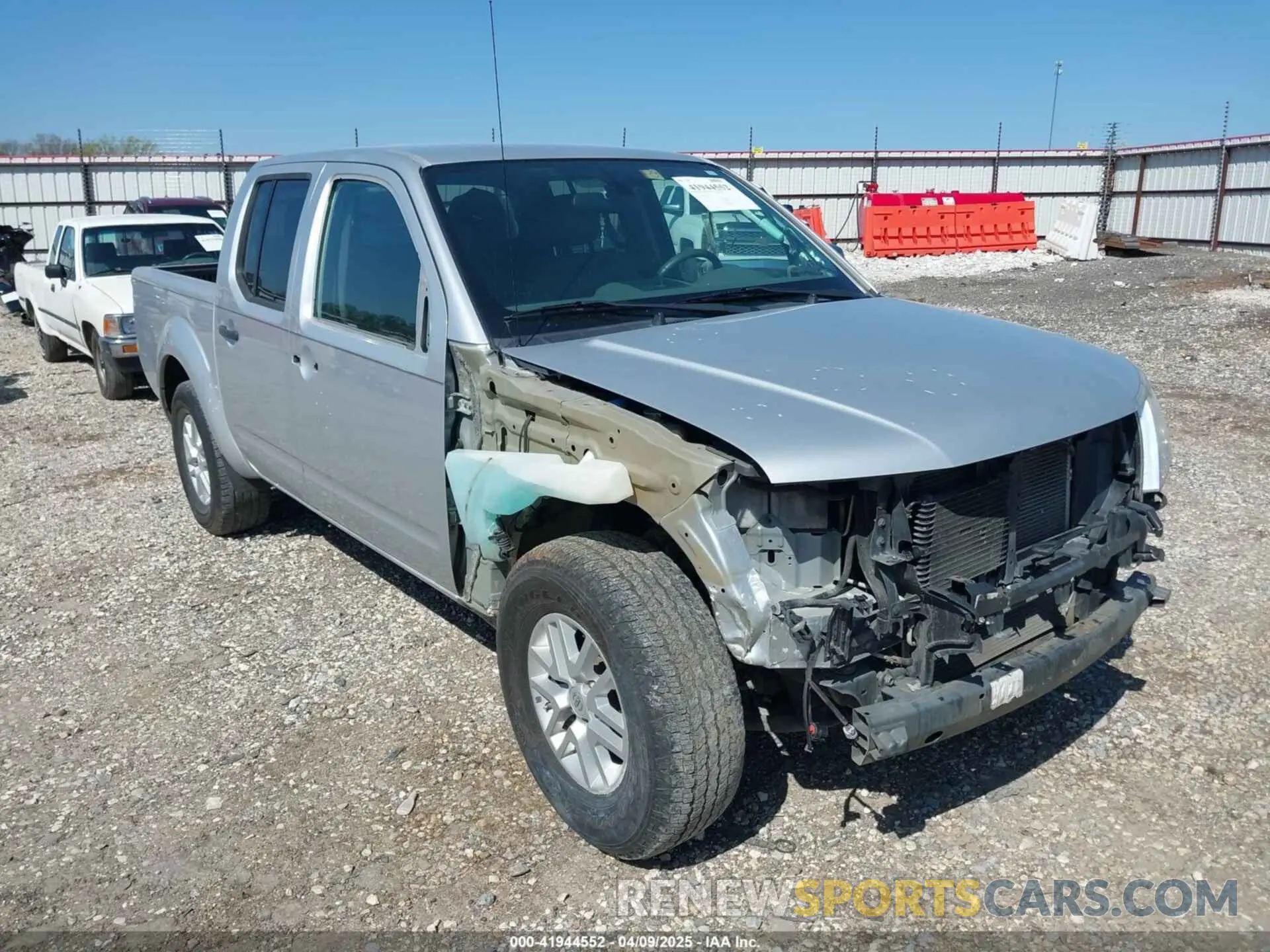 6 Photograph of a damaged car 1N6AD0ER9KN726166 NISSAN FRONTIER 2019