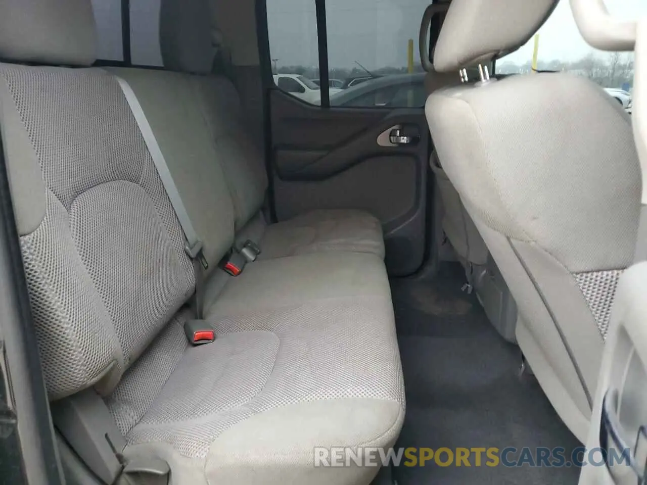 10 Photograph of a damaged car 1N6AD0ER9KN732016 NISSAN FRONTIER 2019
