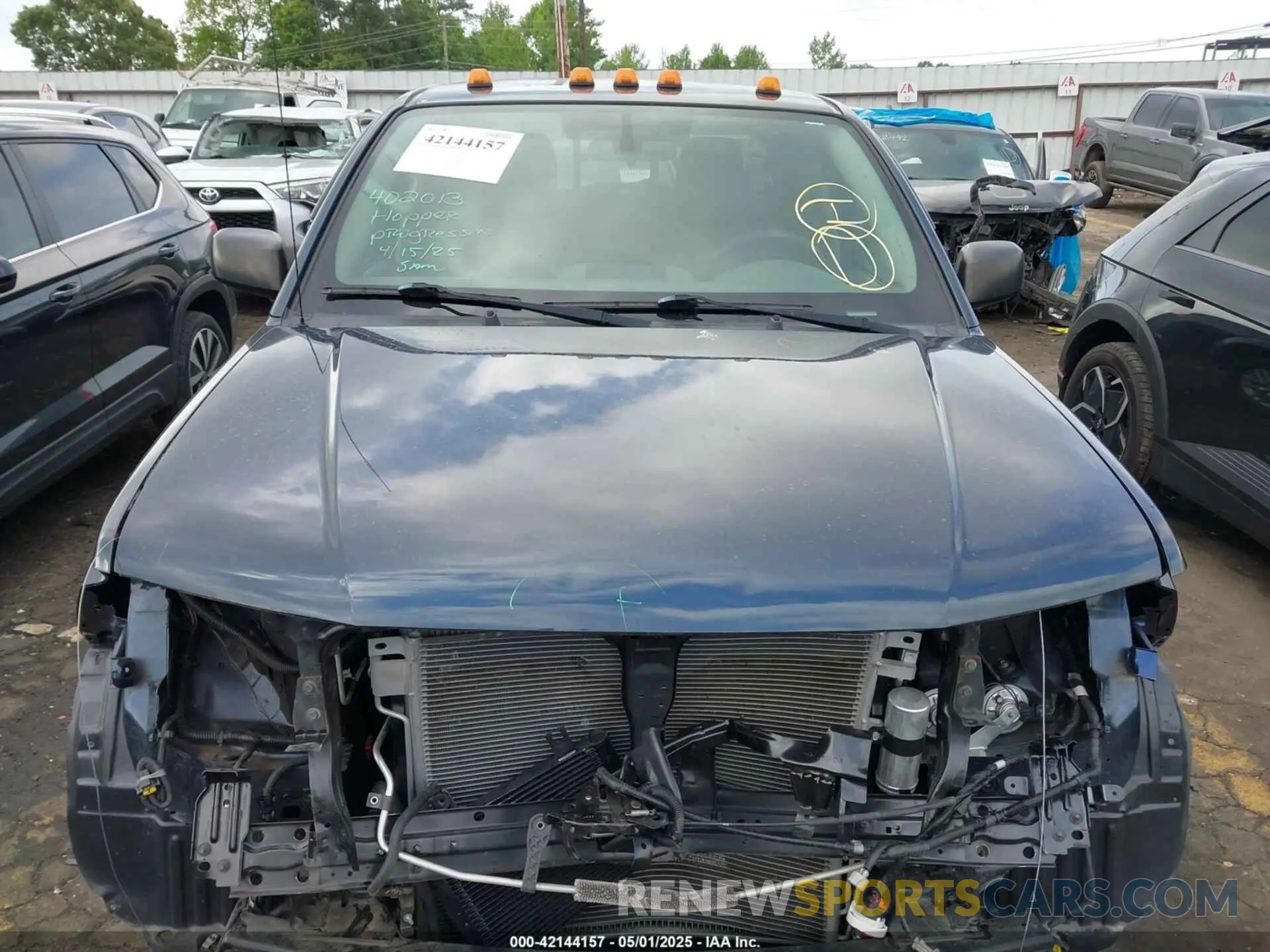 6 Photograph of a damaged car 1N6AD0ER9KN776713 NISSAN FRONTIER 2019