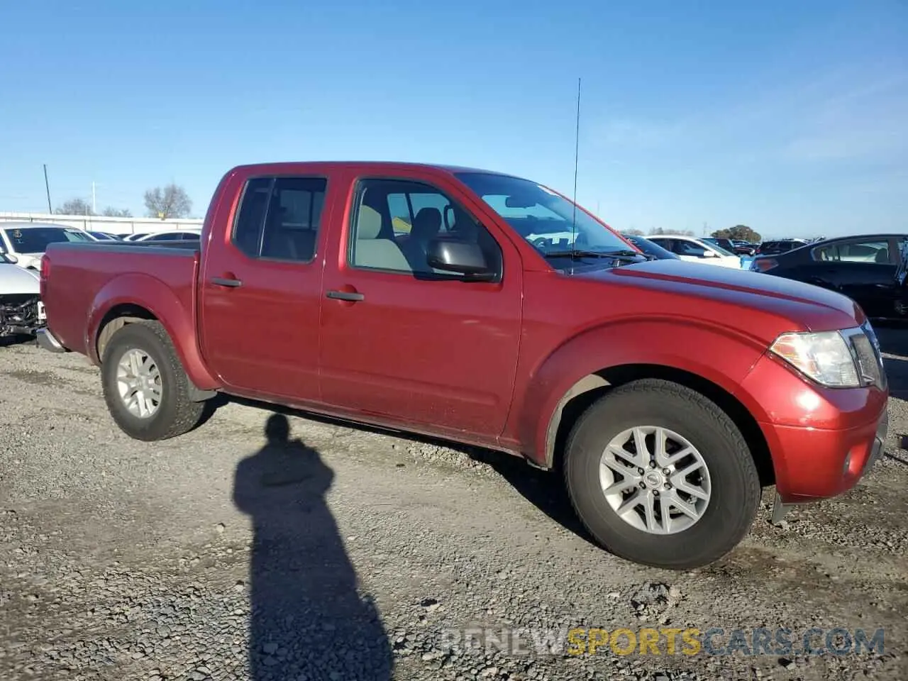 4 Photograph of a damaged car 1N6AD0ER9KN782415 NISSAN FRONTIER 2019