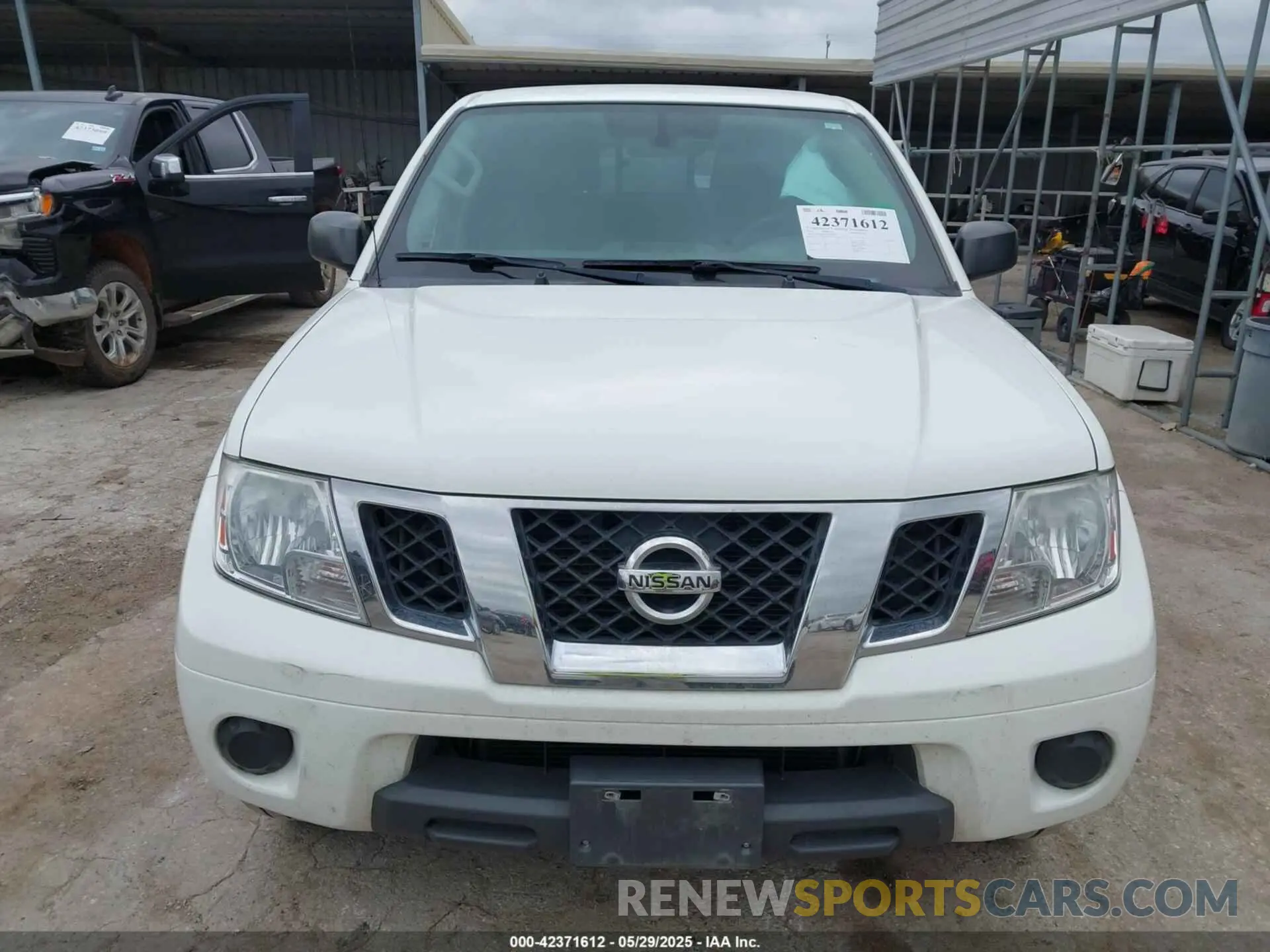 12 Photograph of a damaged car 1N6AD0ERXKN787381 NISSAN FRONTIER 2019