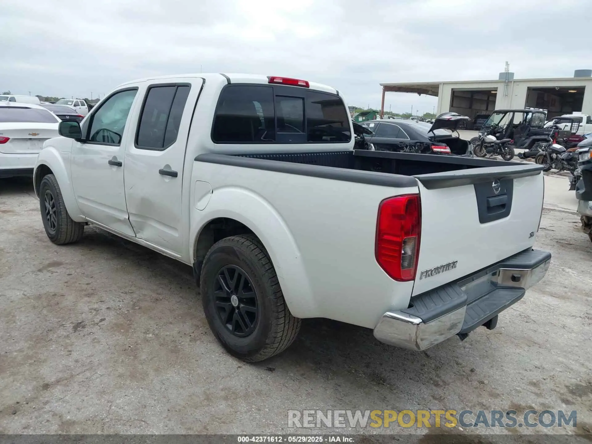 3 Photograph of a damaged car 1N6AD0ERXKN787381 NISSAN FRONTIER 2019
