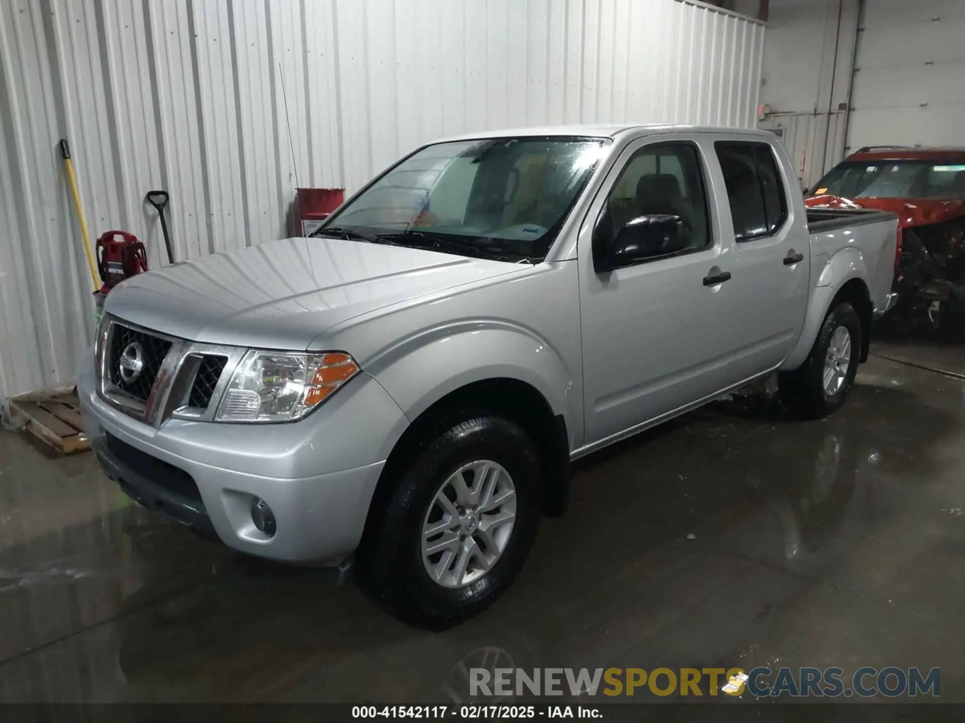 2 Photograph of a damaged car 1N6AD0EV0KN710189 NISSAN FRONTIER 2019
