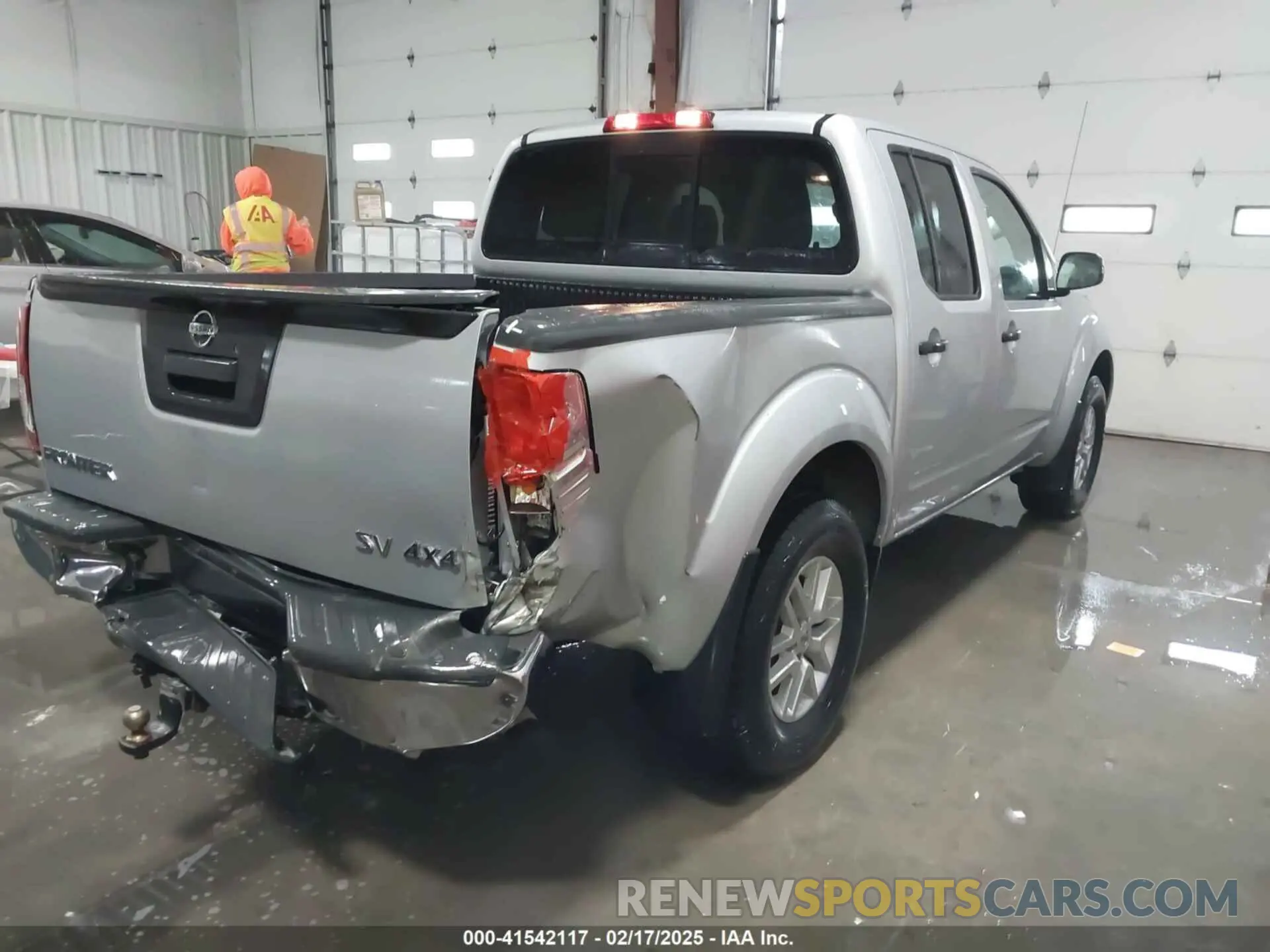 4 Photograph of a damaged car 1N6AD0EV0KN710189 NISSAN FRONTIER 2019