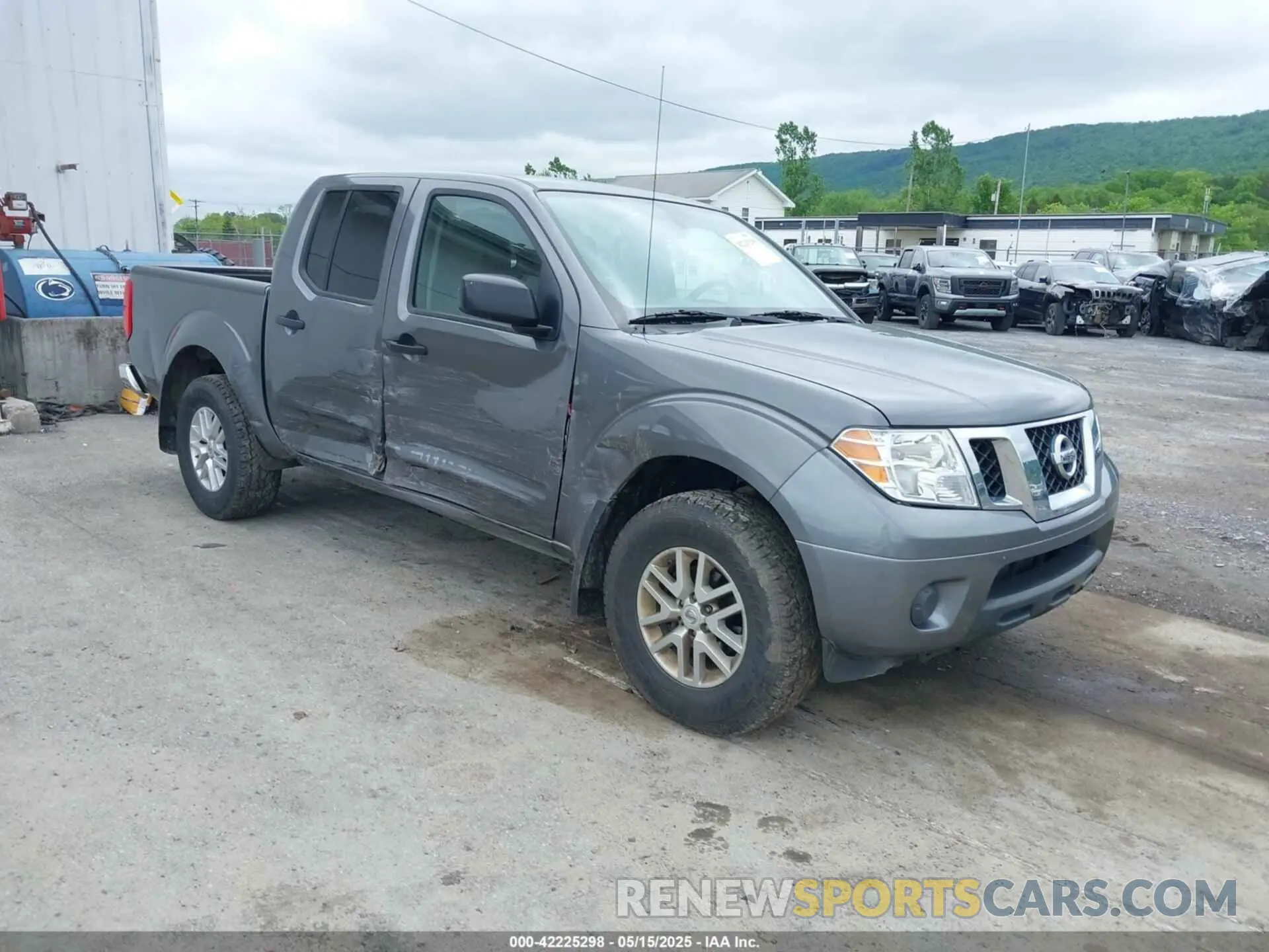 1 Photograph of a damaged car 1N6AD0EV0KN713030 NISSAN FRONTIER 2019