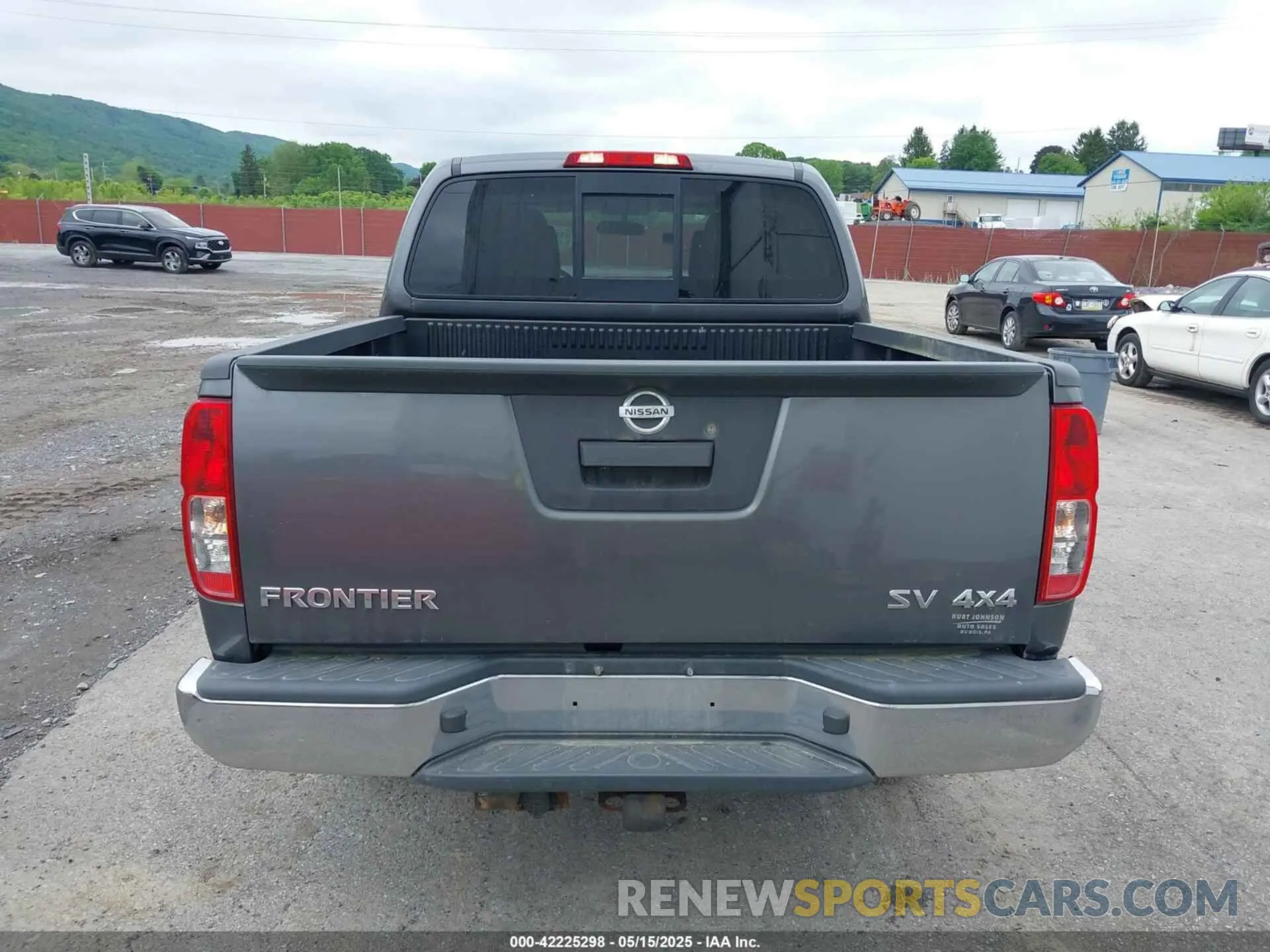 16 Photograph of a damaged car 1N6AD0EV0KN713030 NISSAN FRONTIER 2019