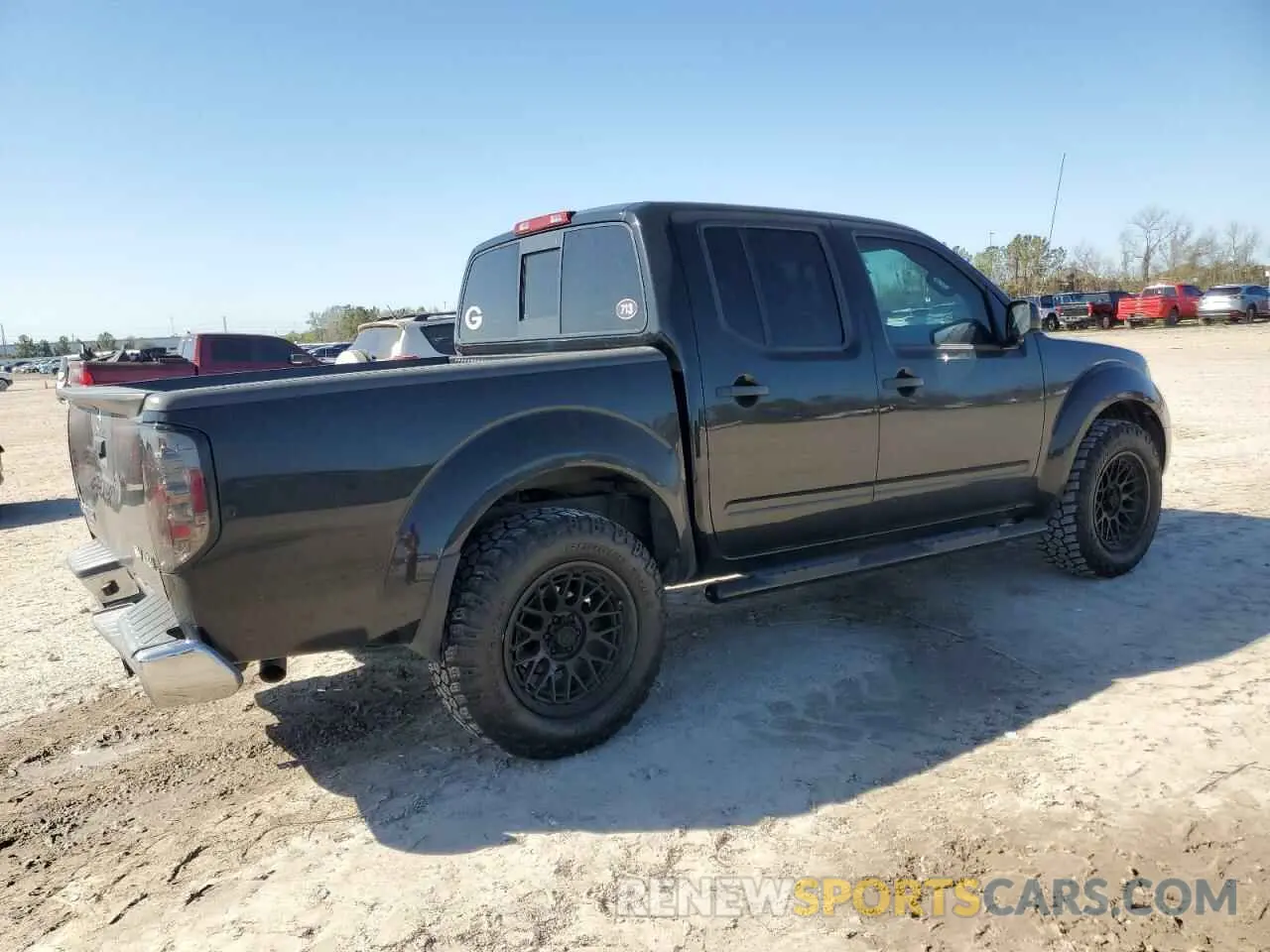 3 Photograph of a damaged car 1N6AD0EV0KN765631 NISSAN FRONTIER 2019