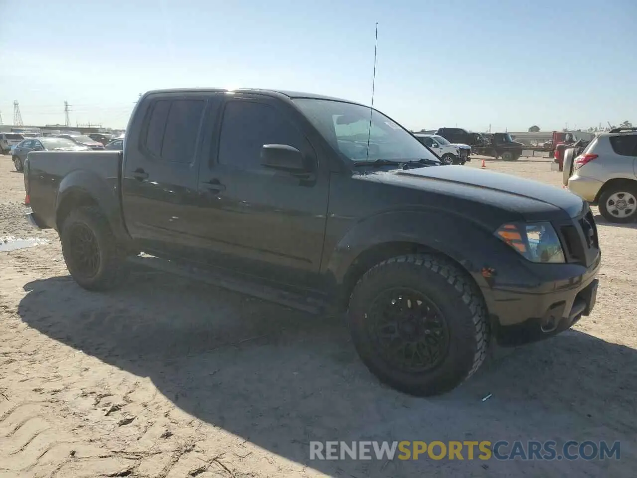 4 Photograph of a damaged car 1N6AD0EV0KN765631 NISSAN FRONTIER 2019