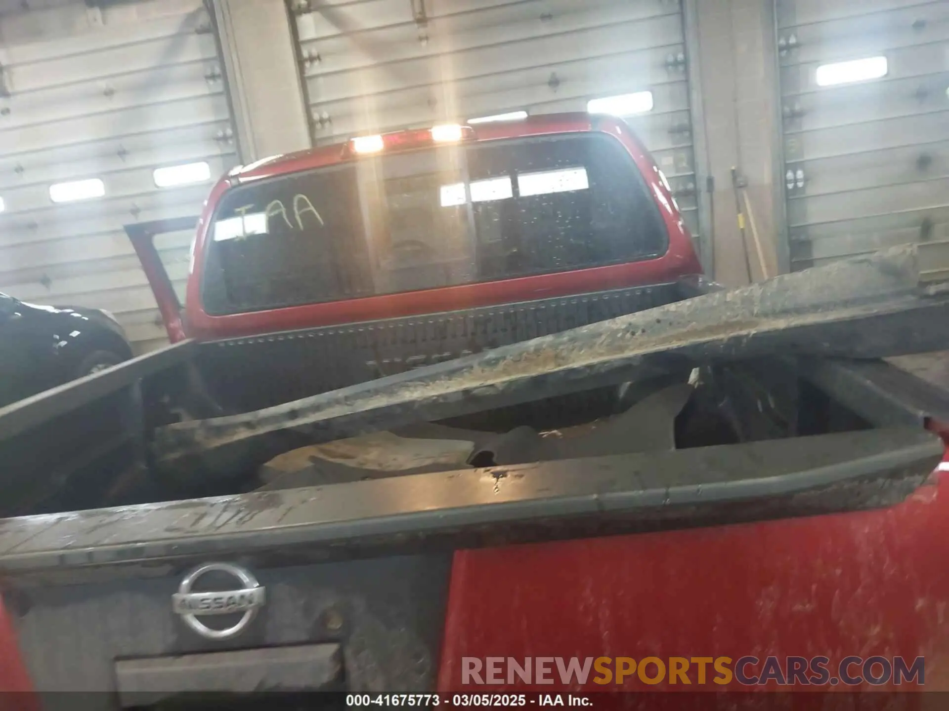 12 Photograph of a damaged car 1N6AD0EV1KN718348 NISSAN FRONTIER 2019