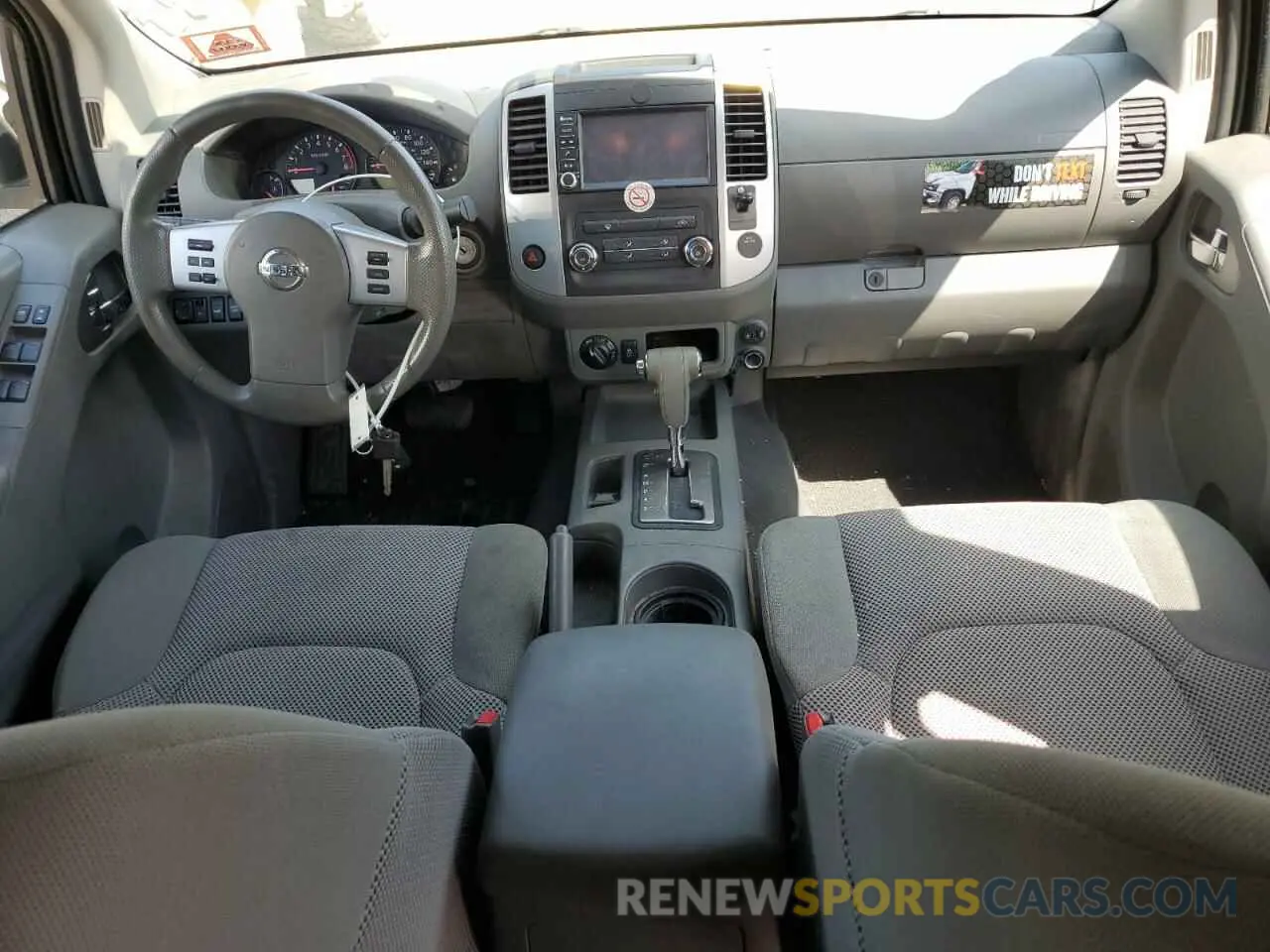 8 Photograph of a damaged car 1N6AD0EV1KN734856 NISSAN FRONTIER 2019