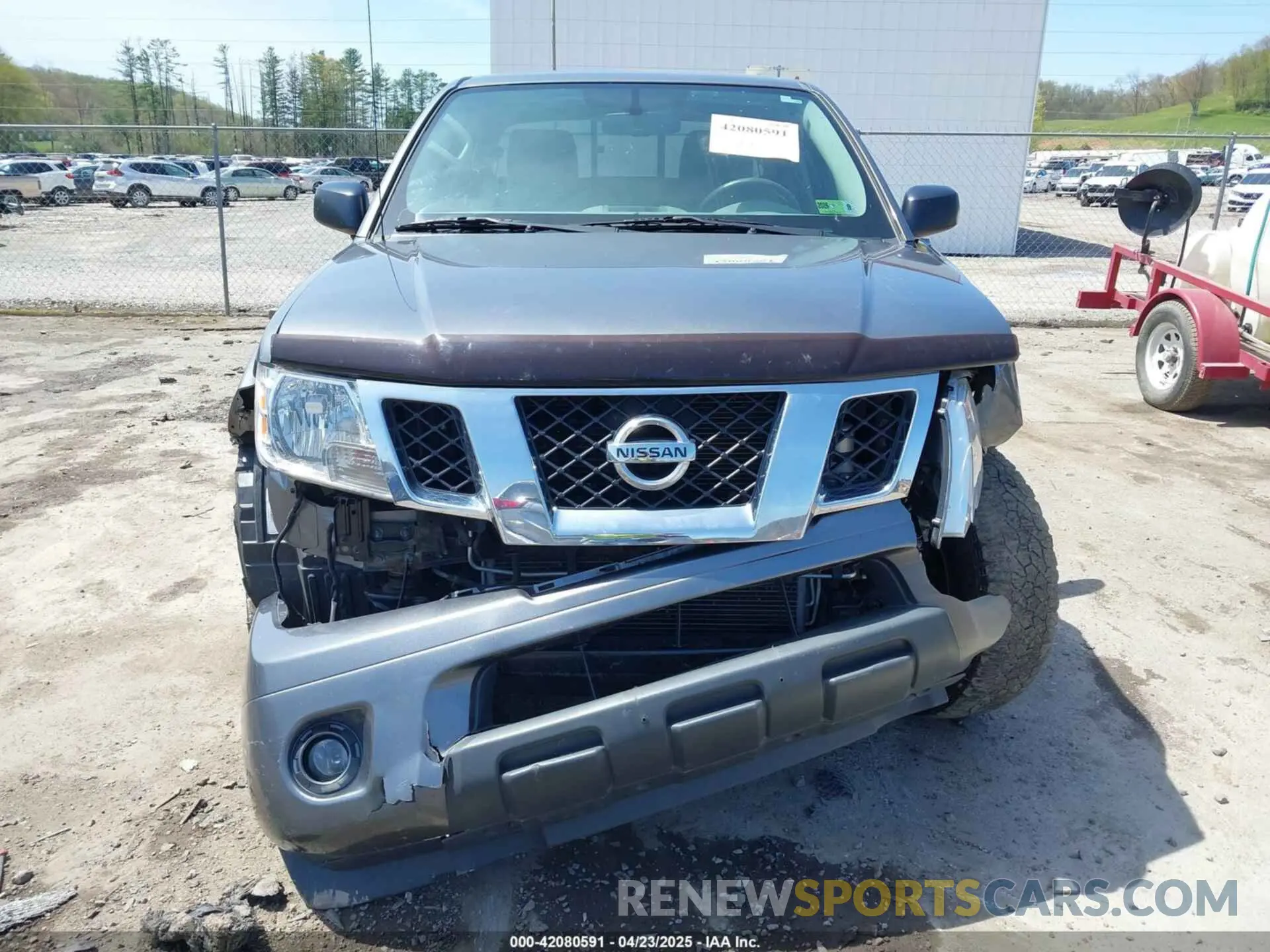12 Photograph of a damaged car 1N6AD0EV1KN759000 NISSAN FRONTIER 2019