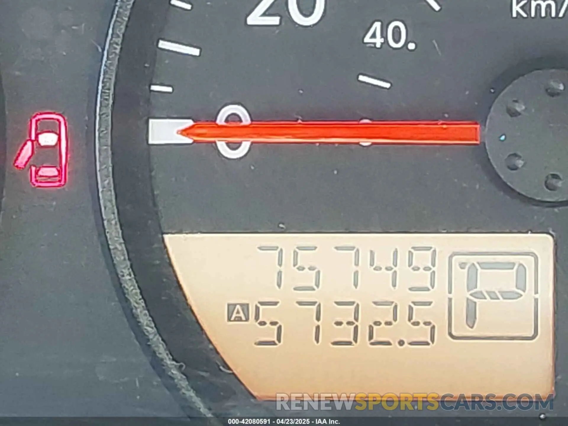 15 Photograph of a damaged car 1N6AD0EV1KN759000 NISSAN FRONTIER 2019