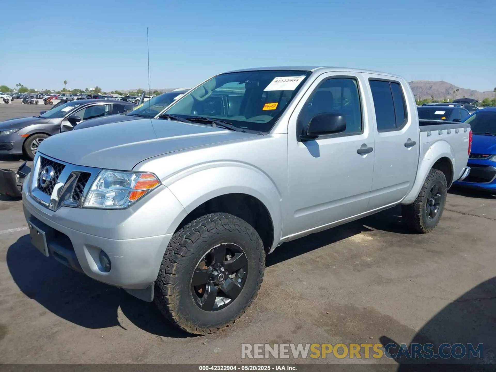 2 Photograph of a damaged car 1N6AD0EV3KN719324 NISSAN FRONTIER 2019