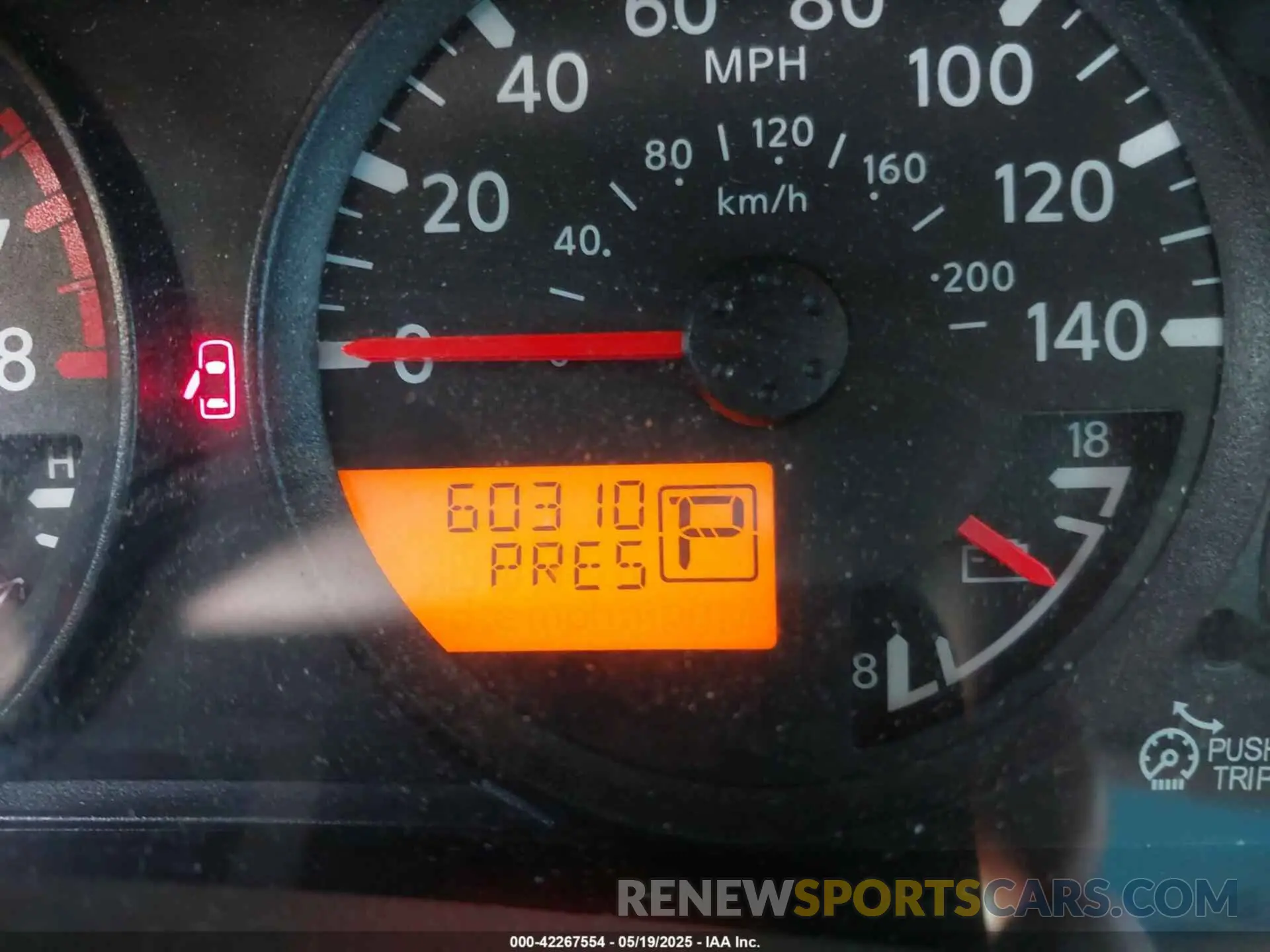 16 Photograph of a damaged car 1N6AD0EV3KN734051 NISSAN FRONTIER 2019